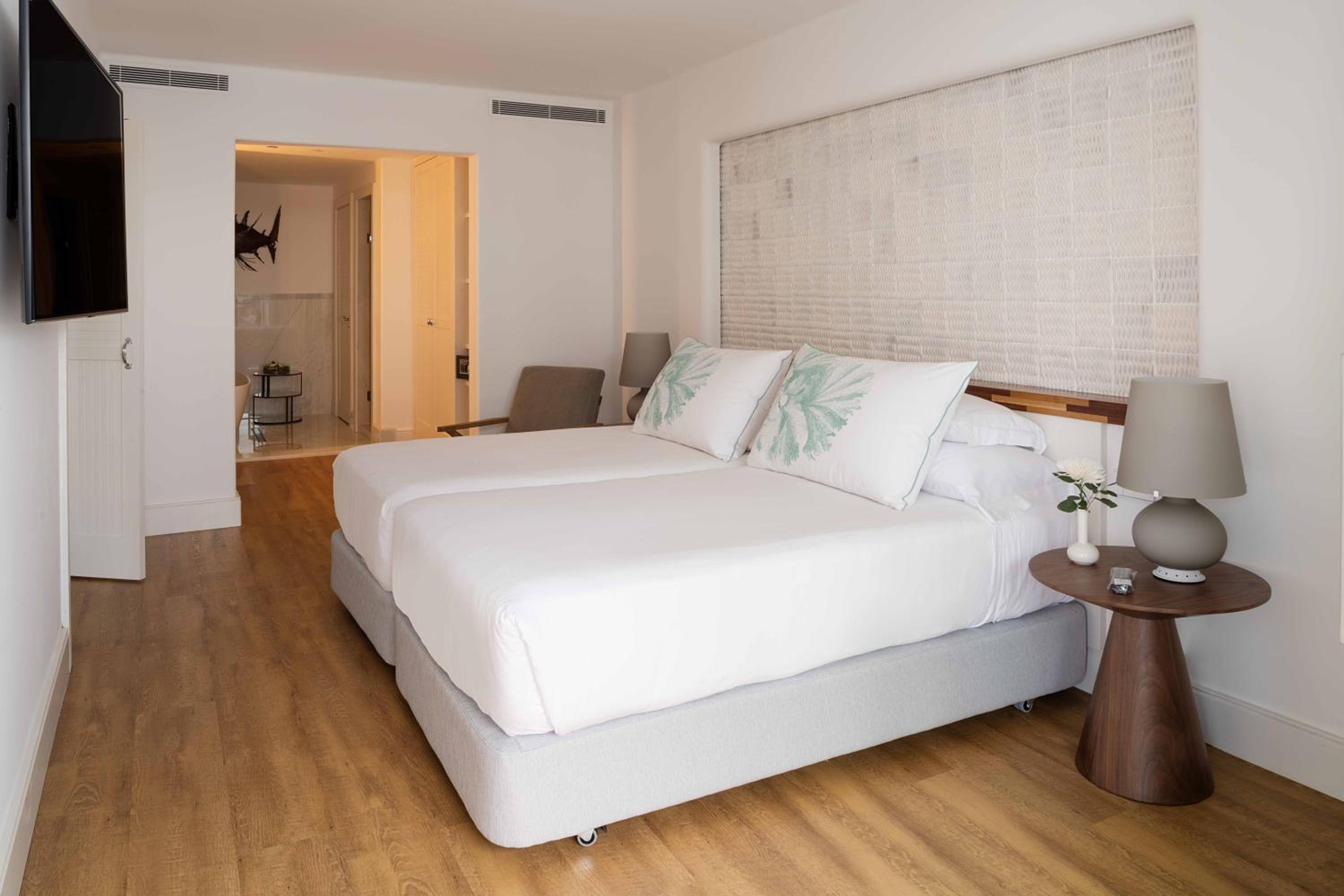 Gran Suite (2 Adultos) Gran Suite (2 Adultos)