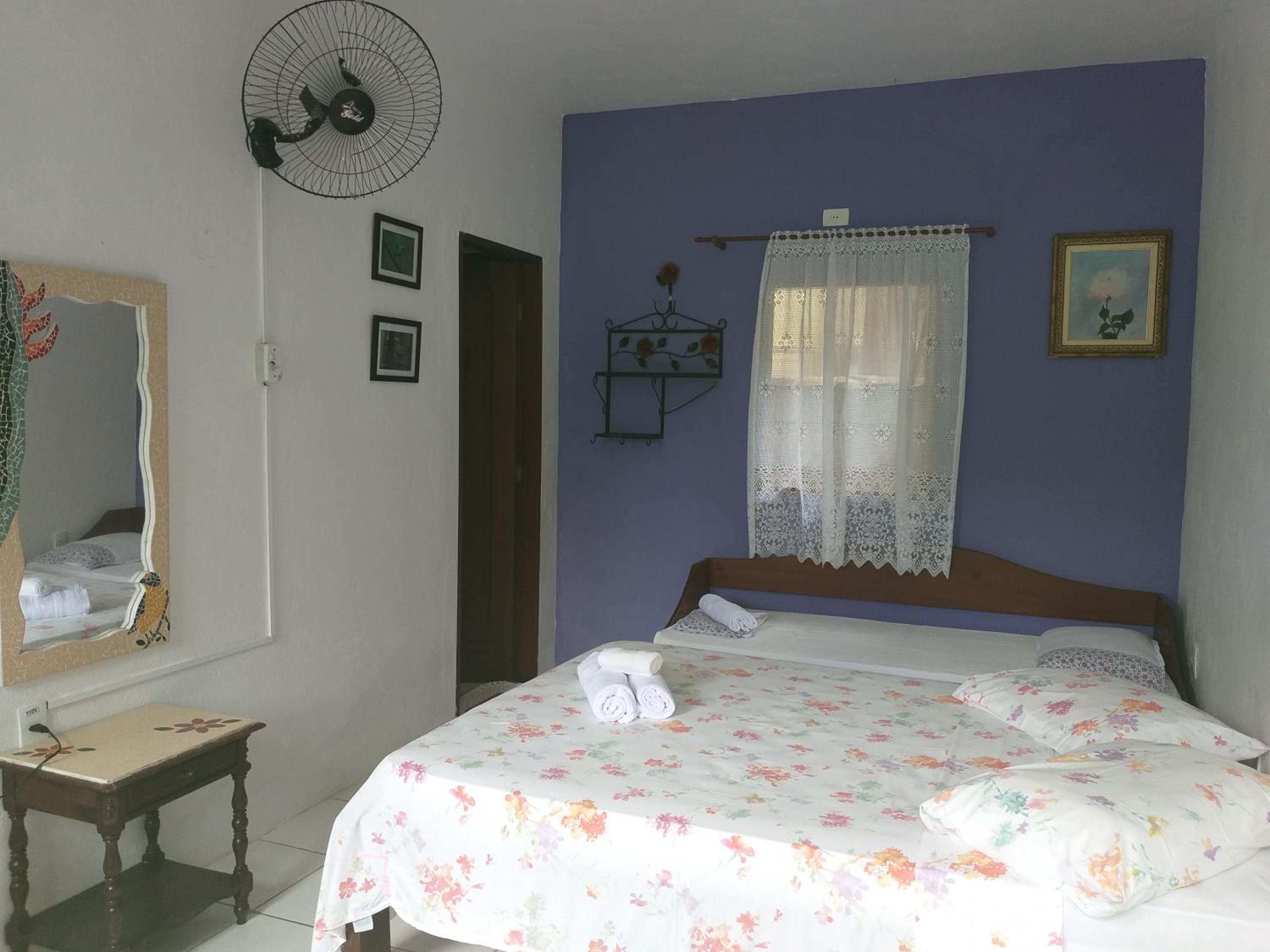 Family Room - Photo 4