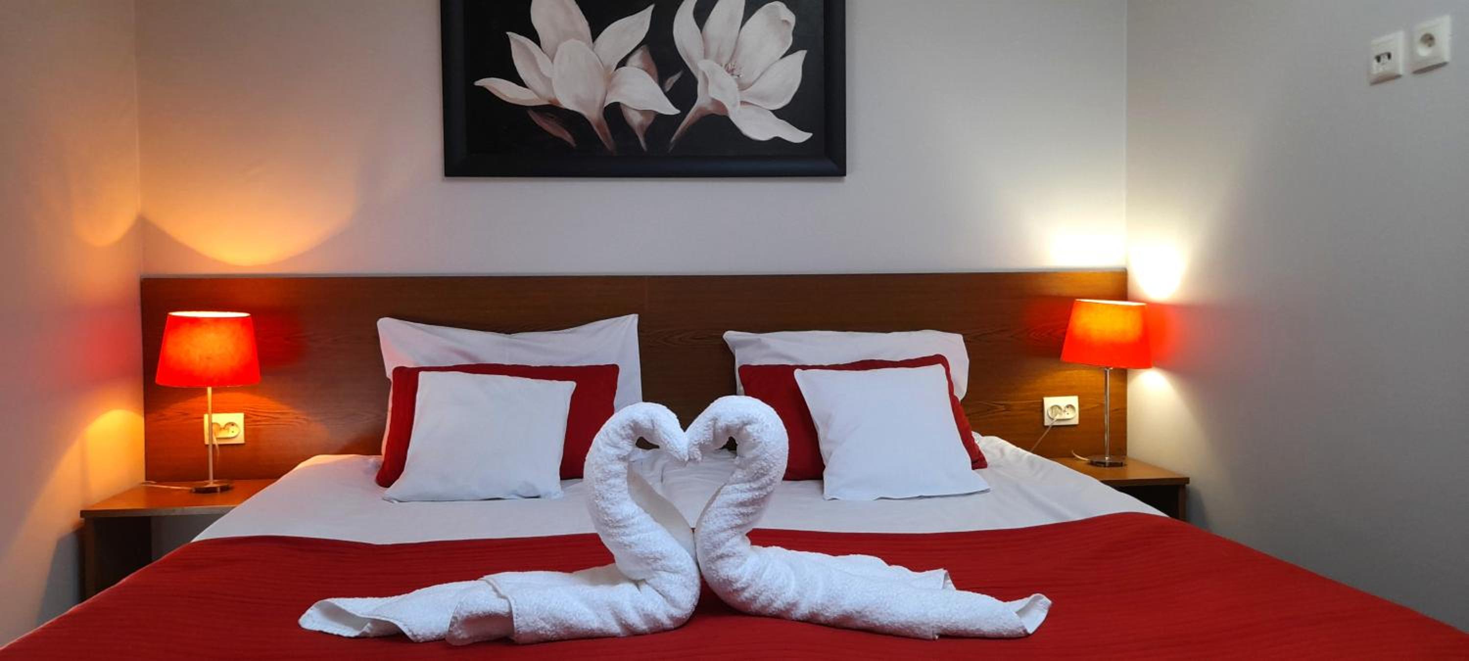 Double Room - Photo 5