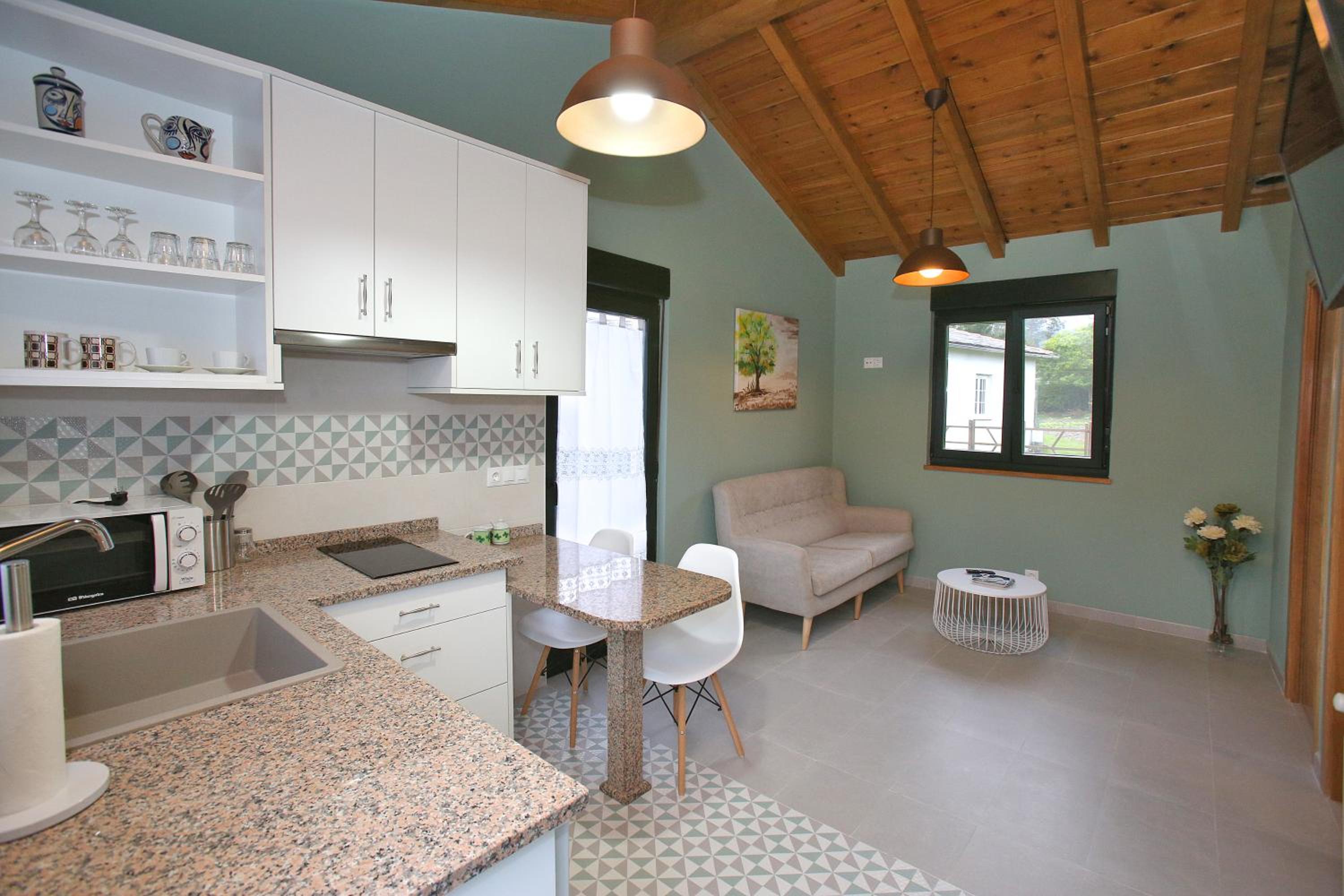 One-Bedroom House photo 2