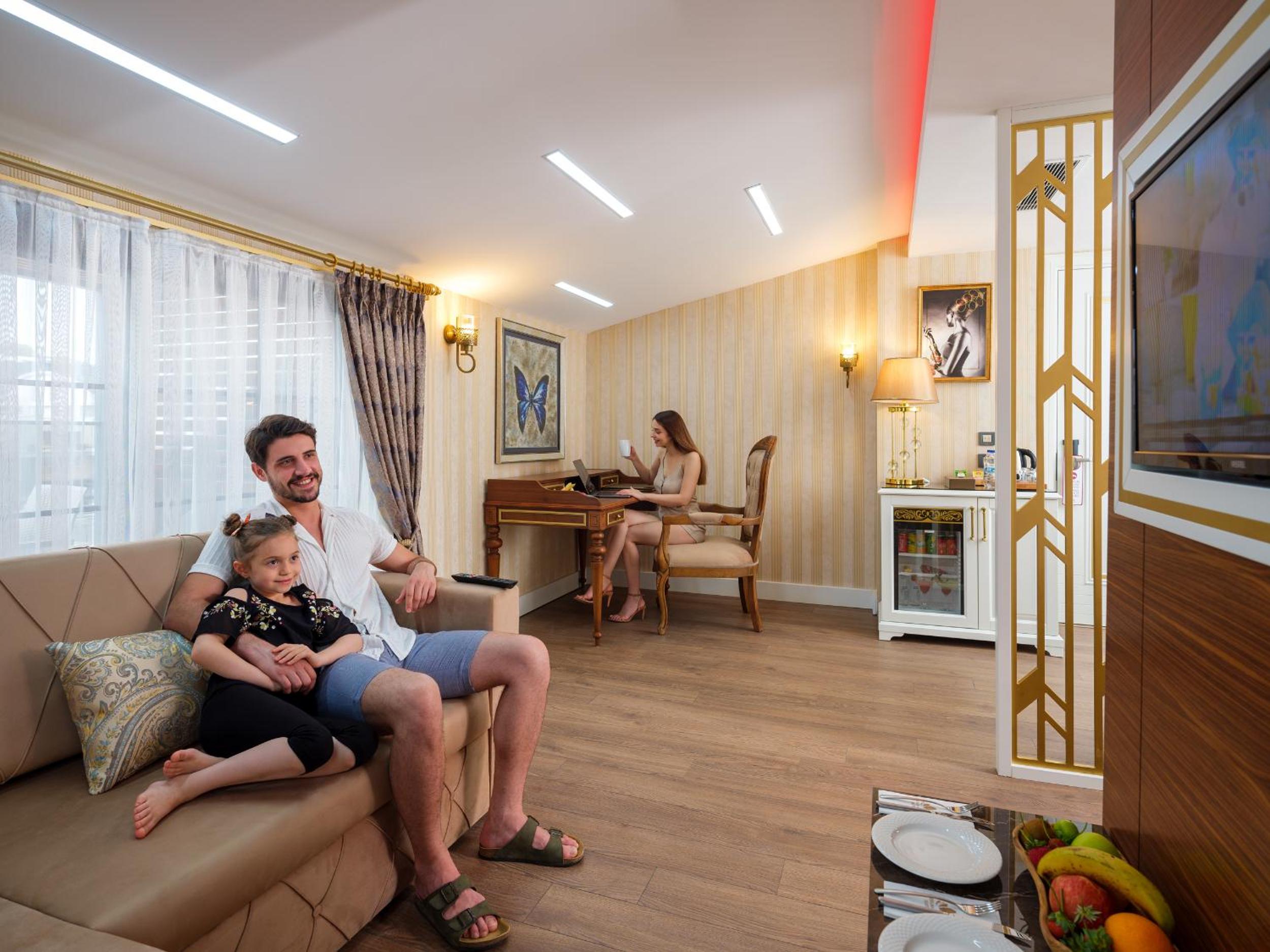 Standard Suite - Photo 7