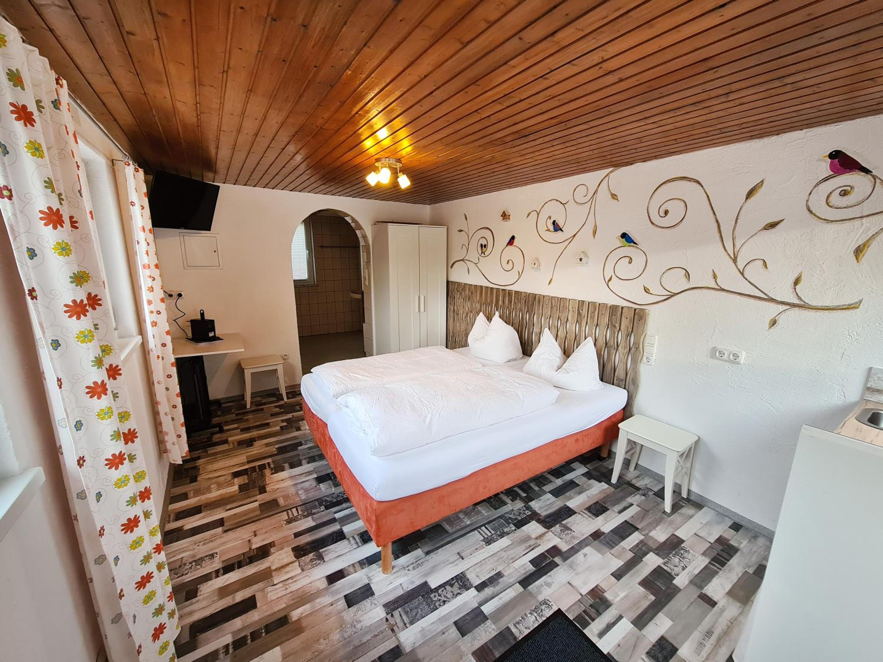 One-Bedroom House photo 1