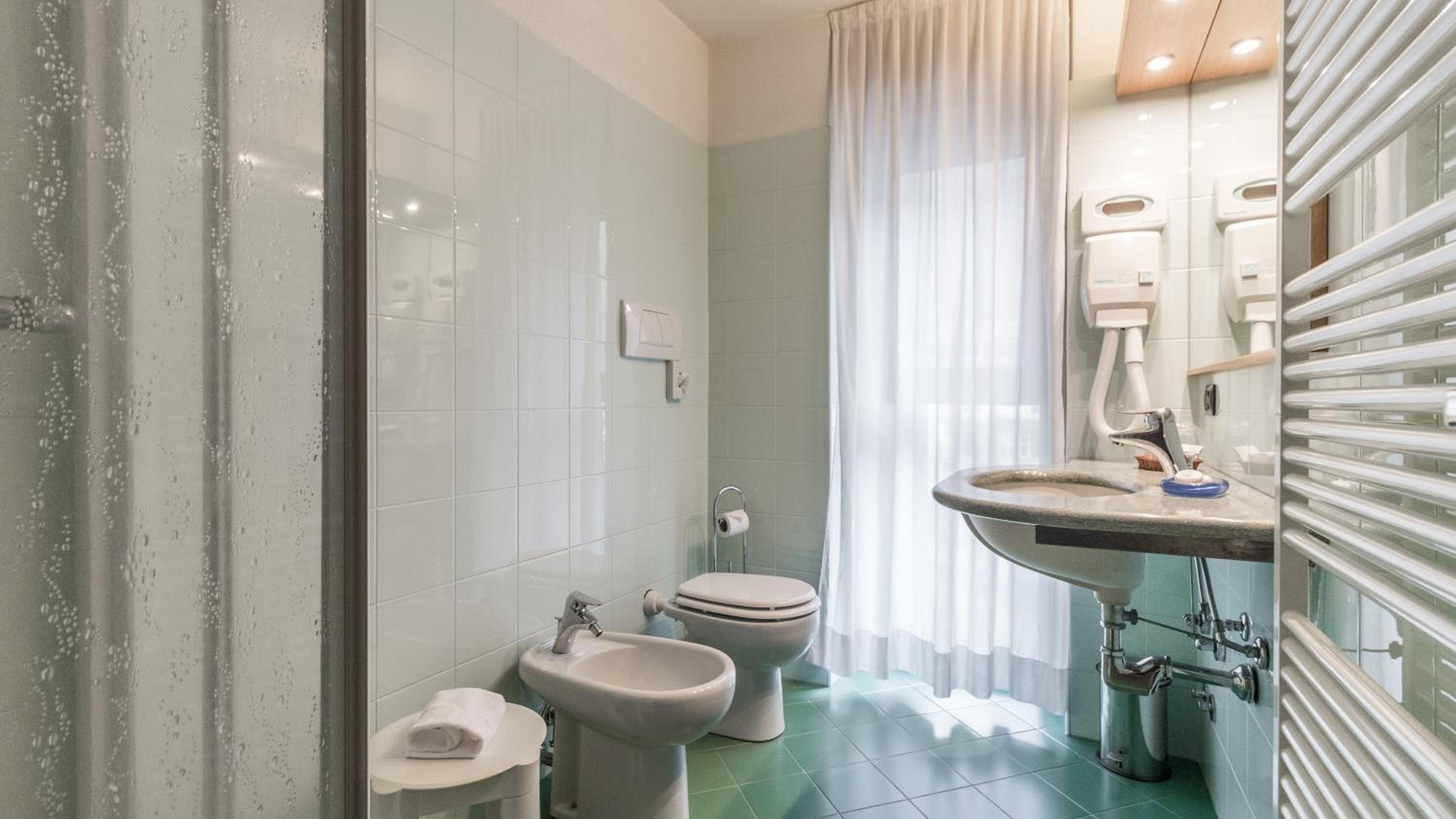 Studio Apartment photo 2