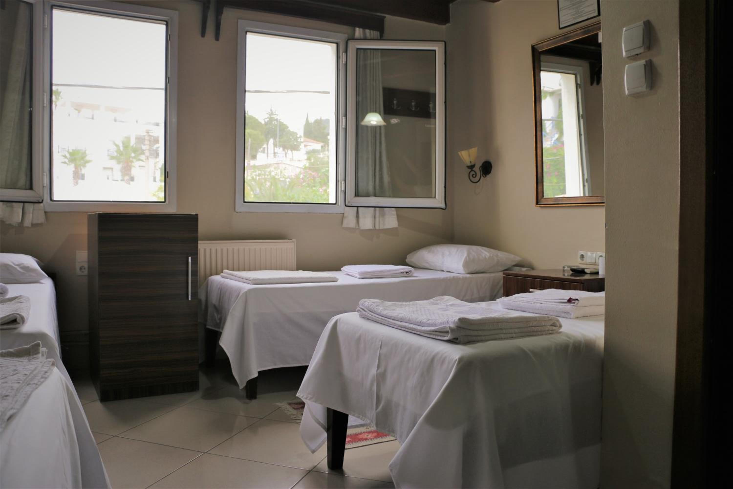Quadruple Room photo 3