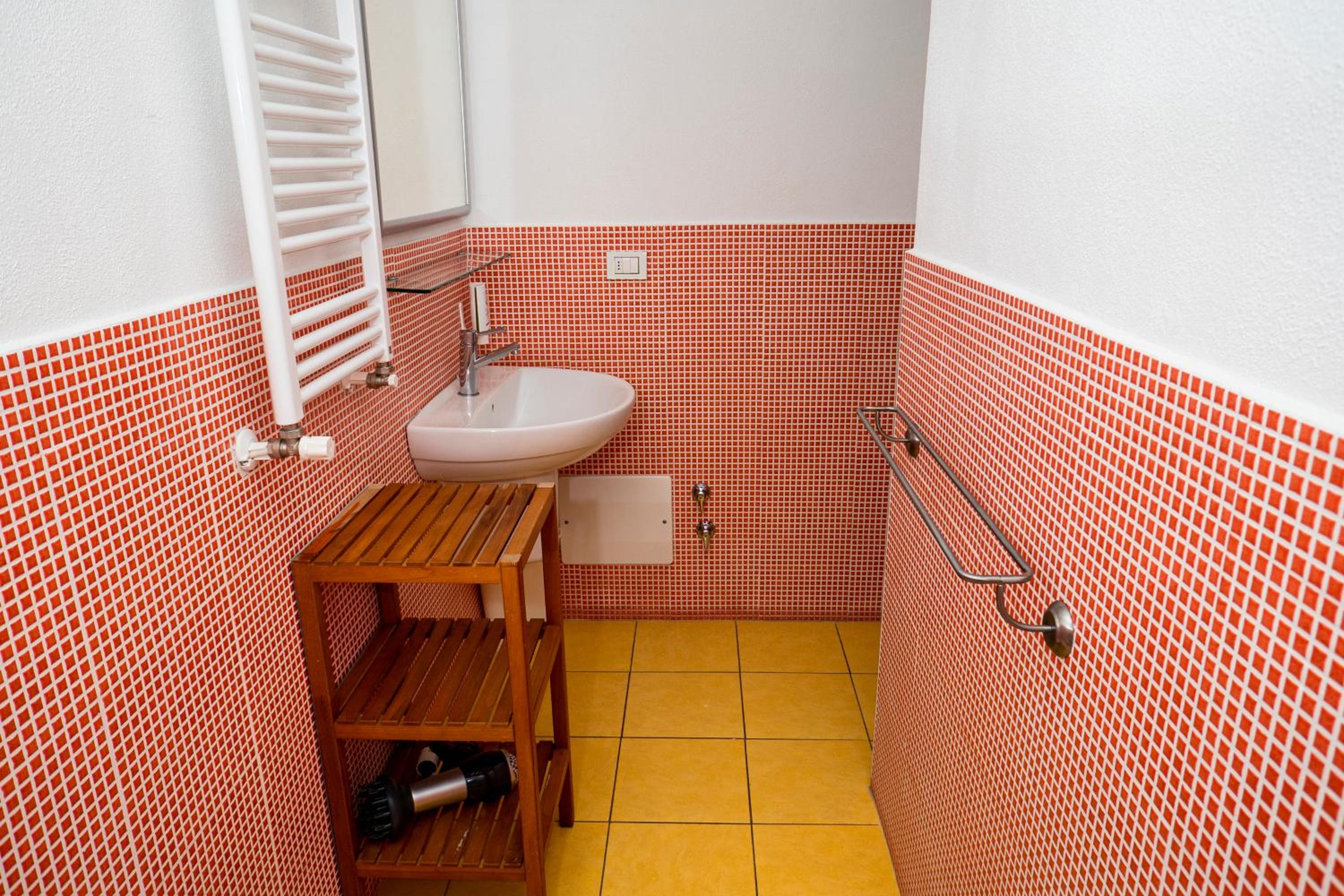 Classic Quadruple Room - Photo 4