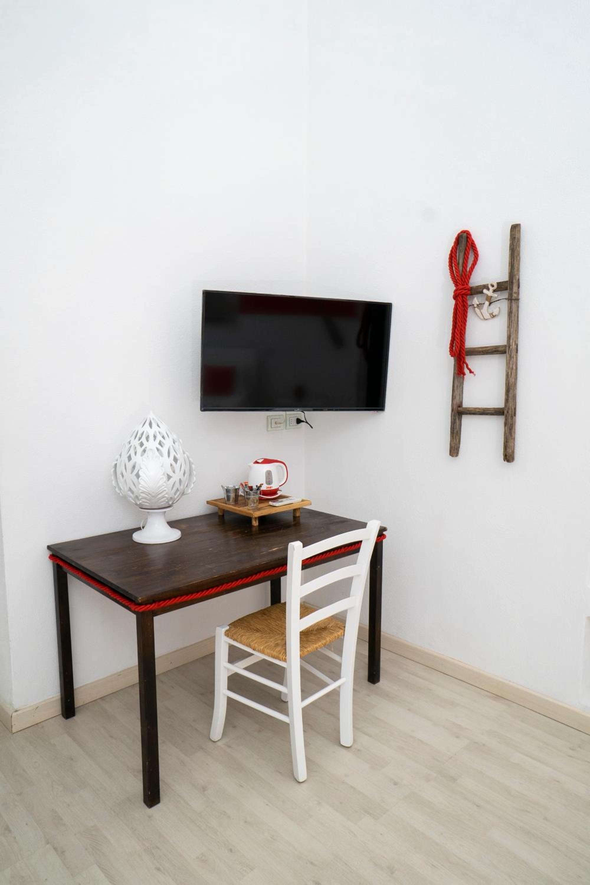 Classic Triple Room - Photo 3