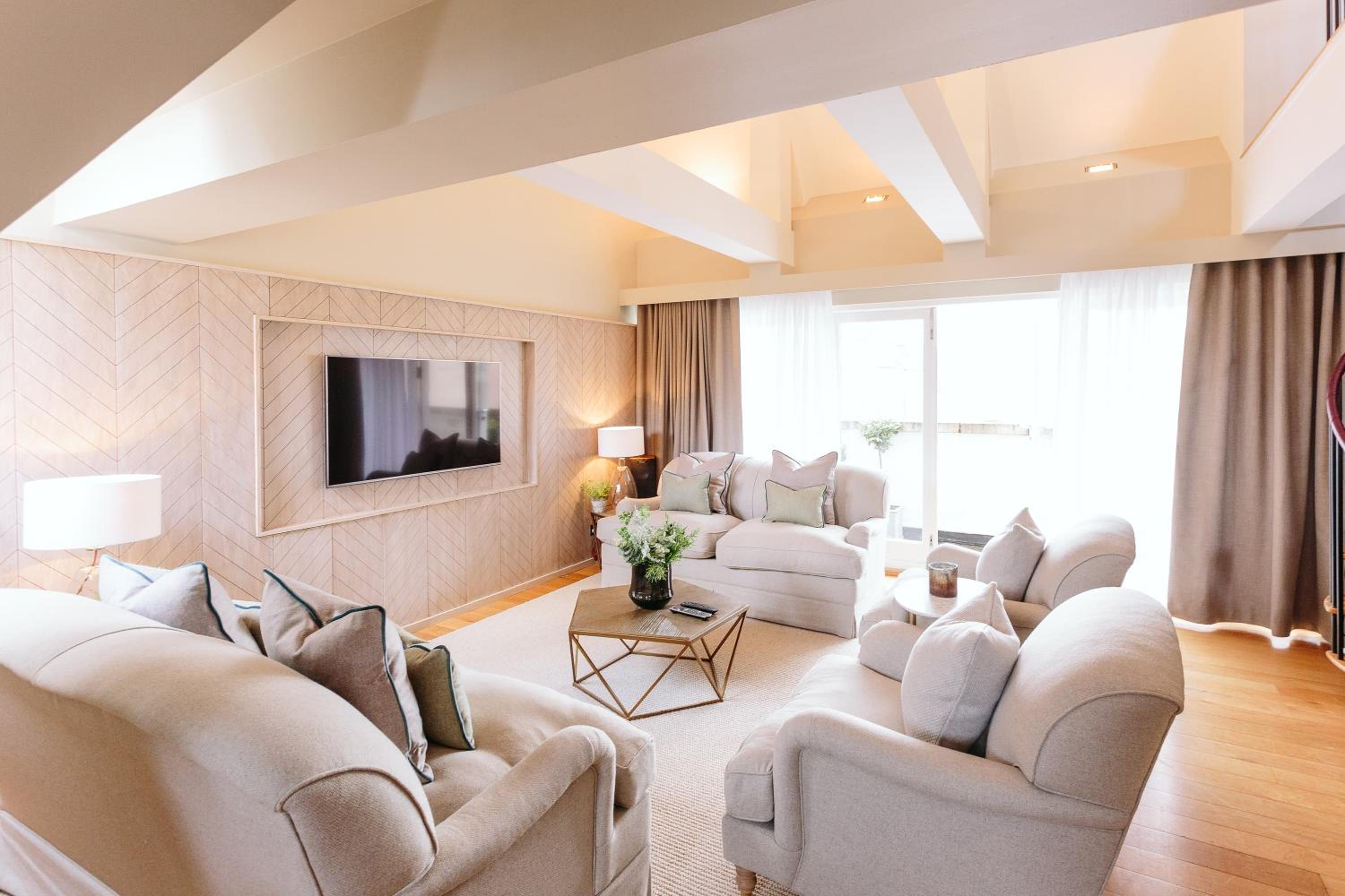 Penthouse Suite
