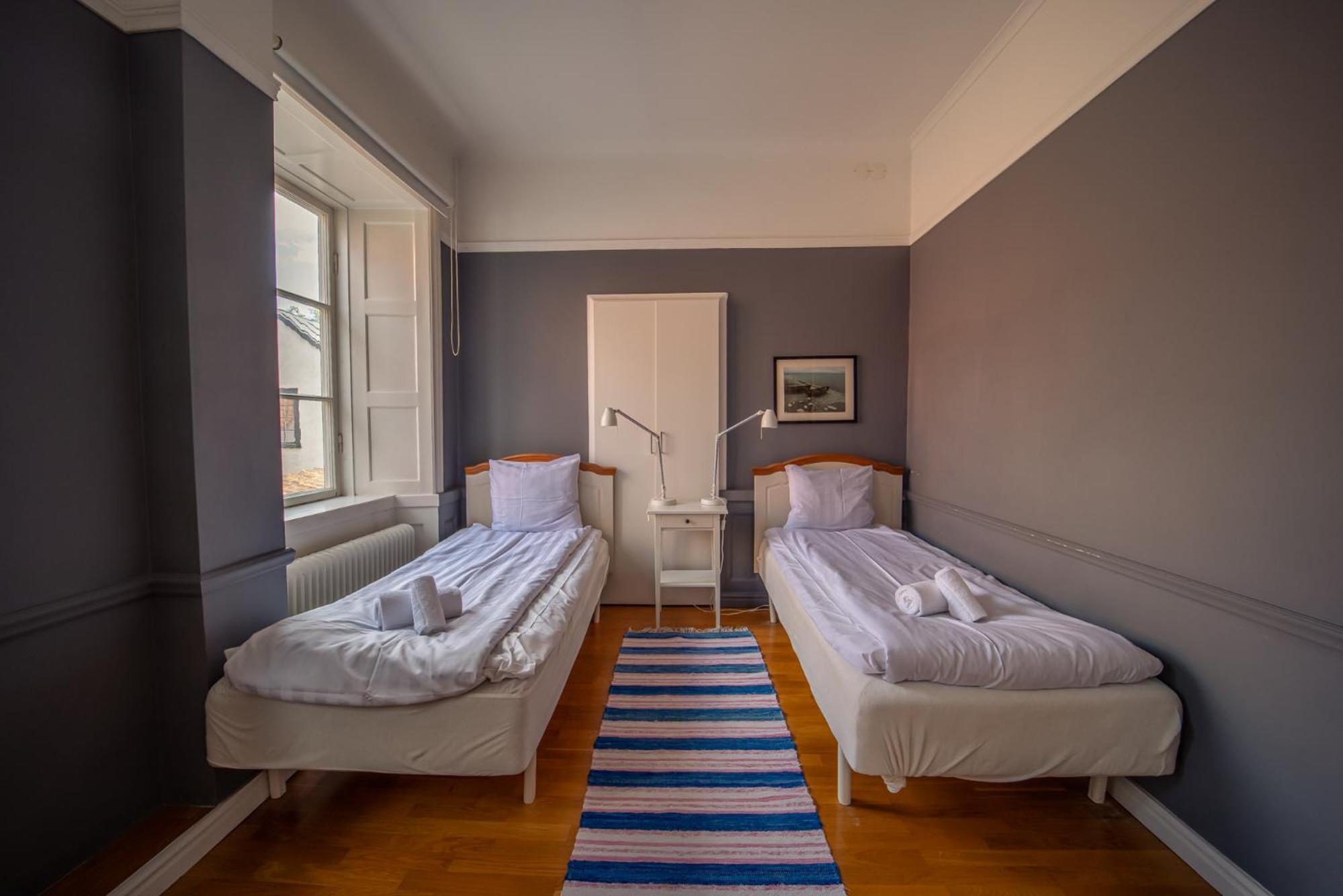 Two-Bedroom Apartment (1-6 adults) photo 3