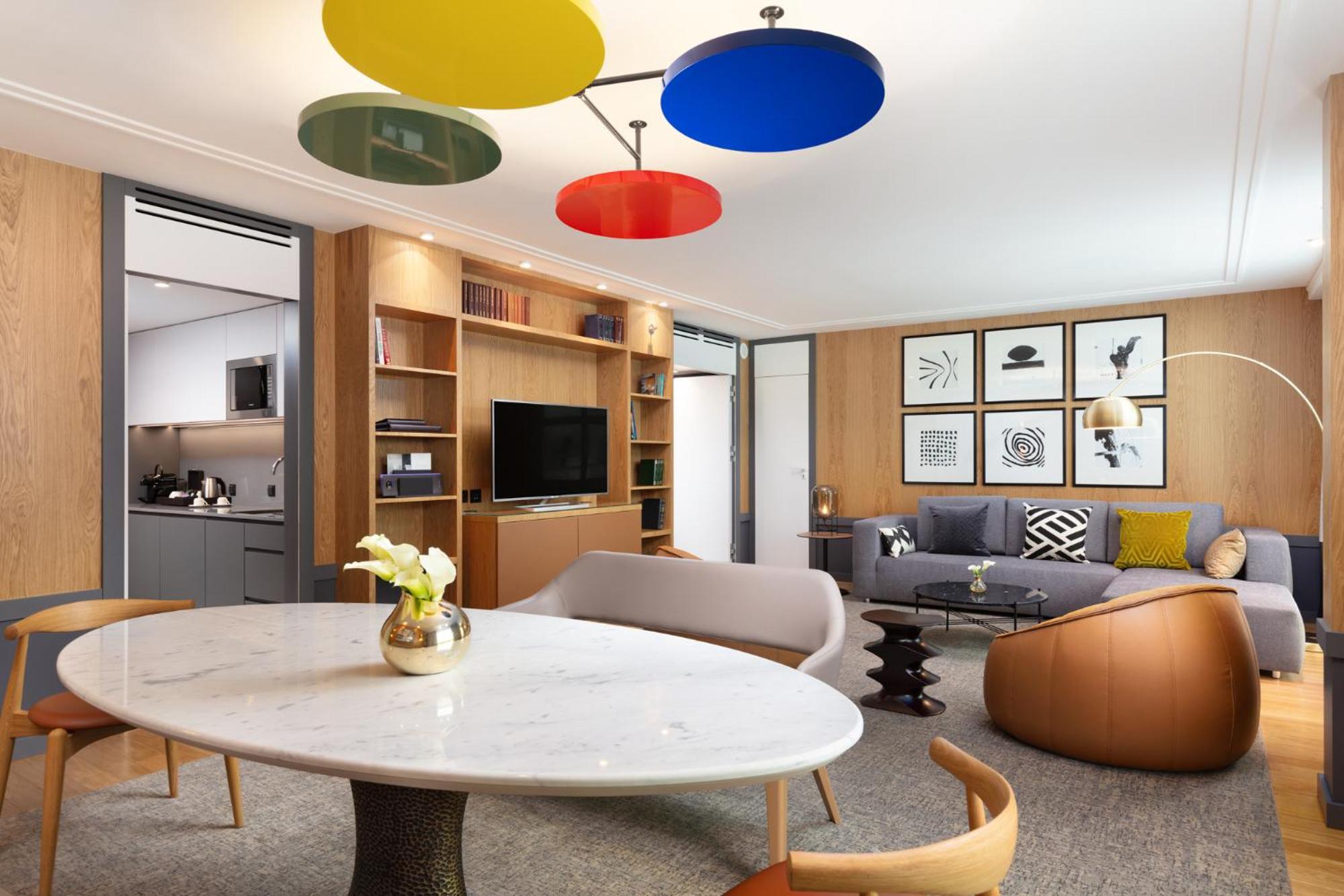 Opera King Suite - Photo 6
