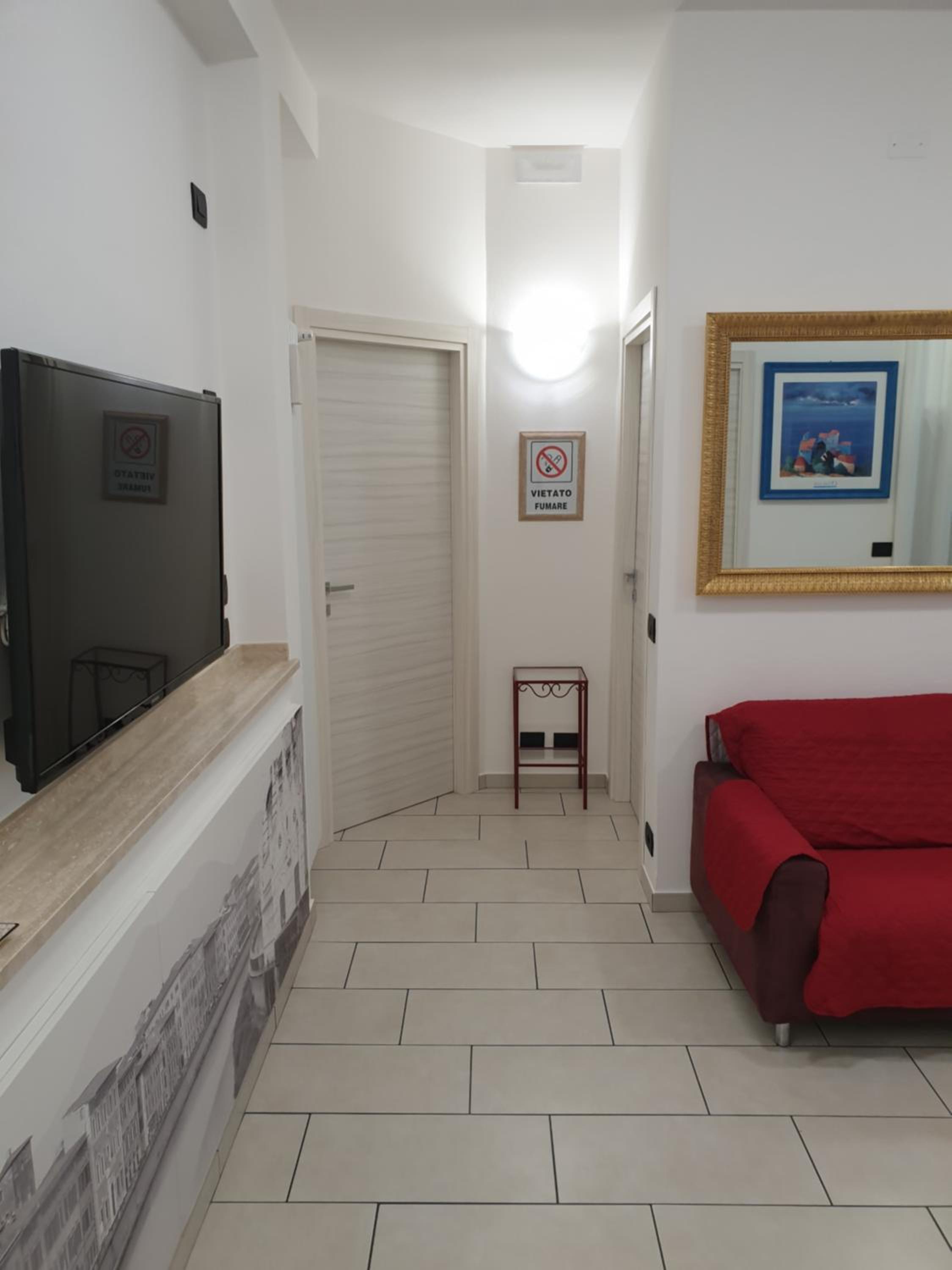 Three-Bedroom Apartment - Photo 21