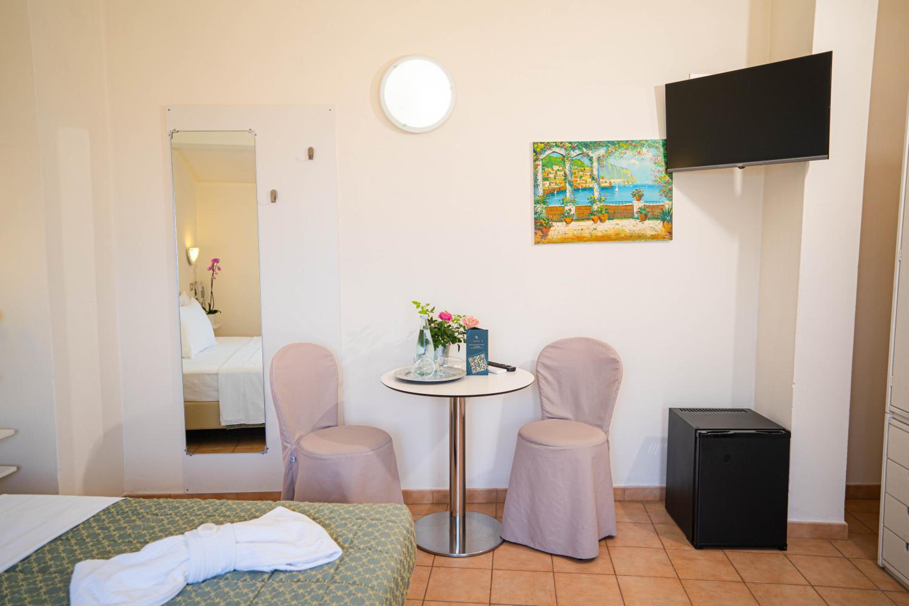Superior Double or Twin Room with Terrace photo 3