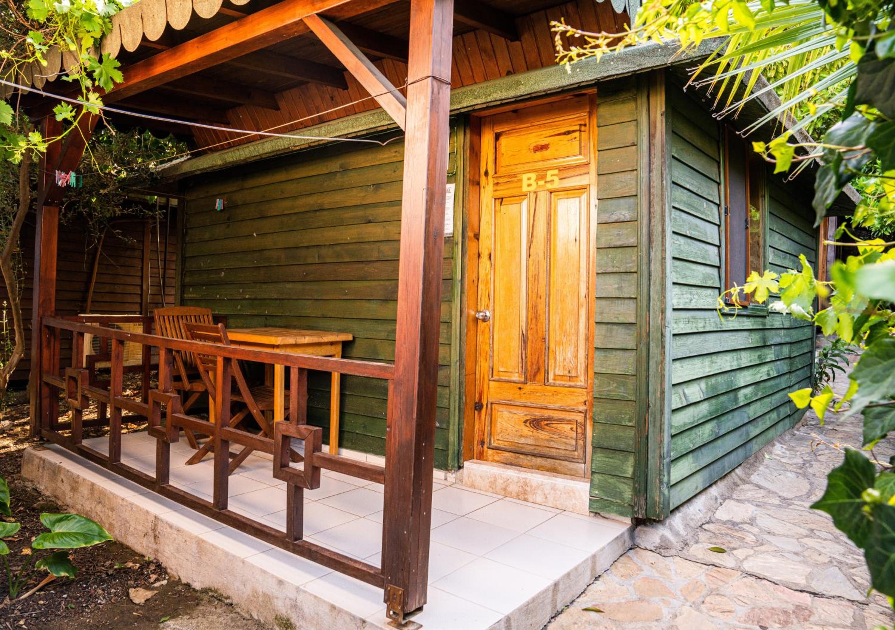 Bungalow (2 Adults + 2 Children) - Photo 26