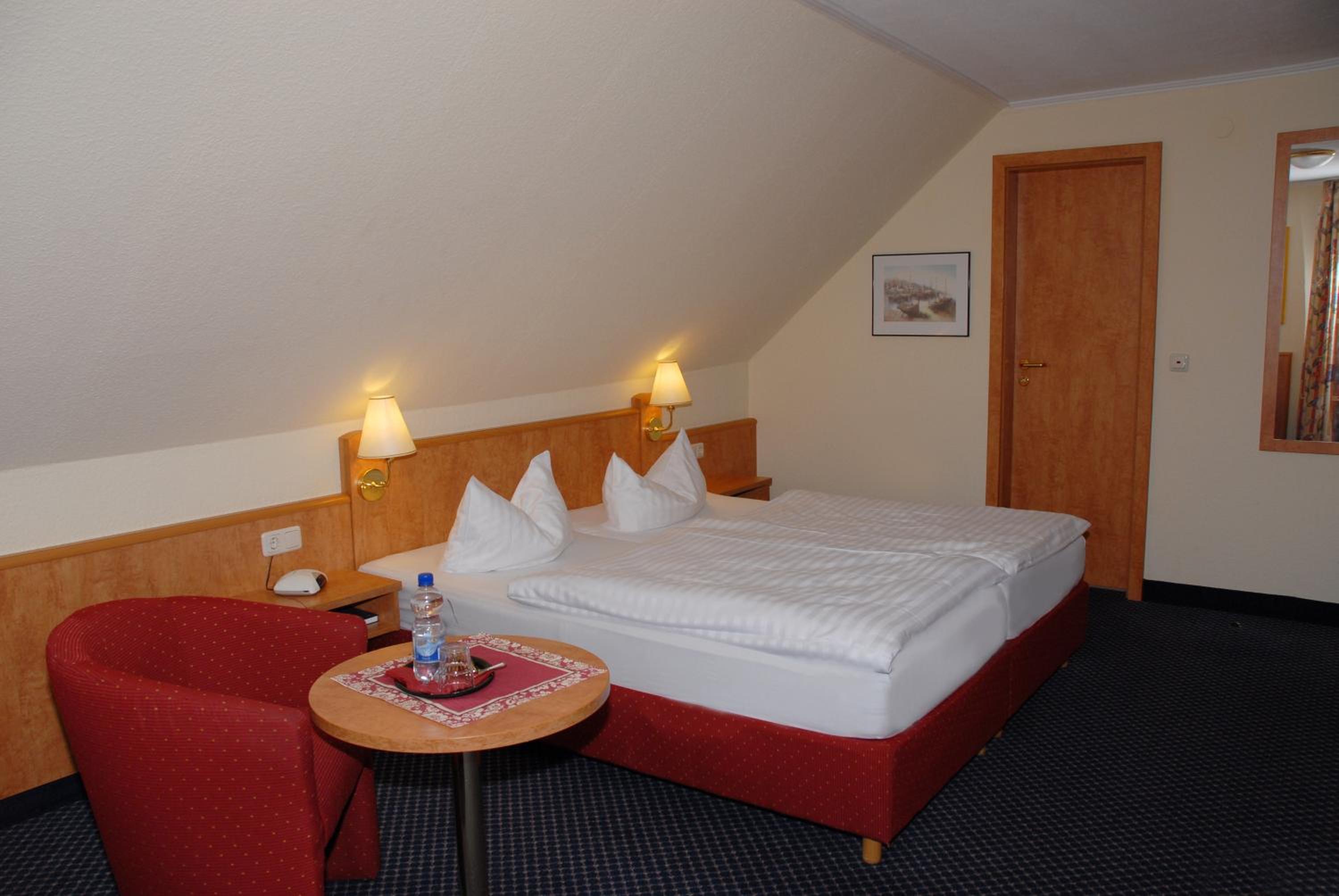 Double Room - Photo 3
