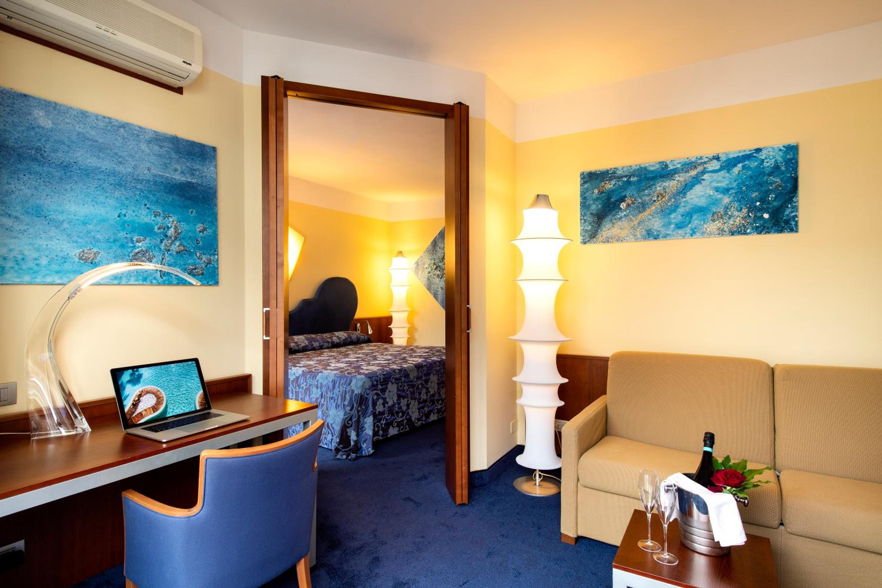 Suite photo 2