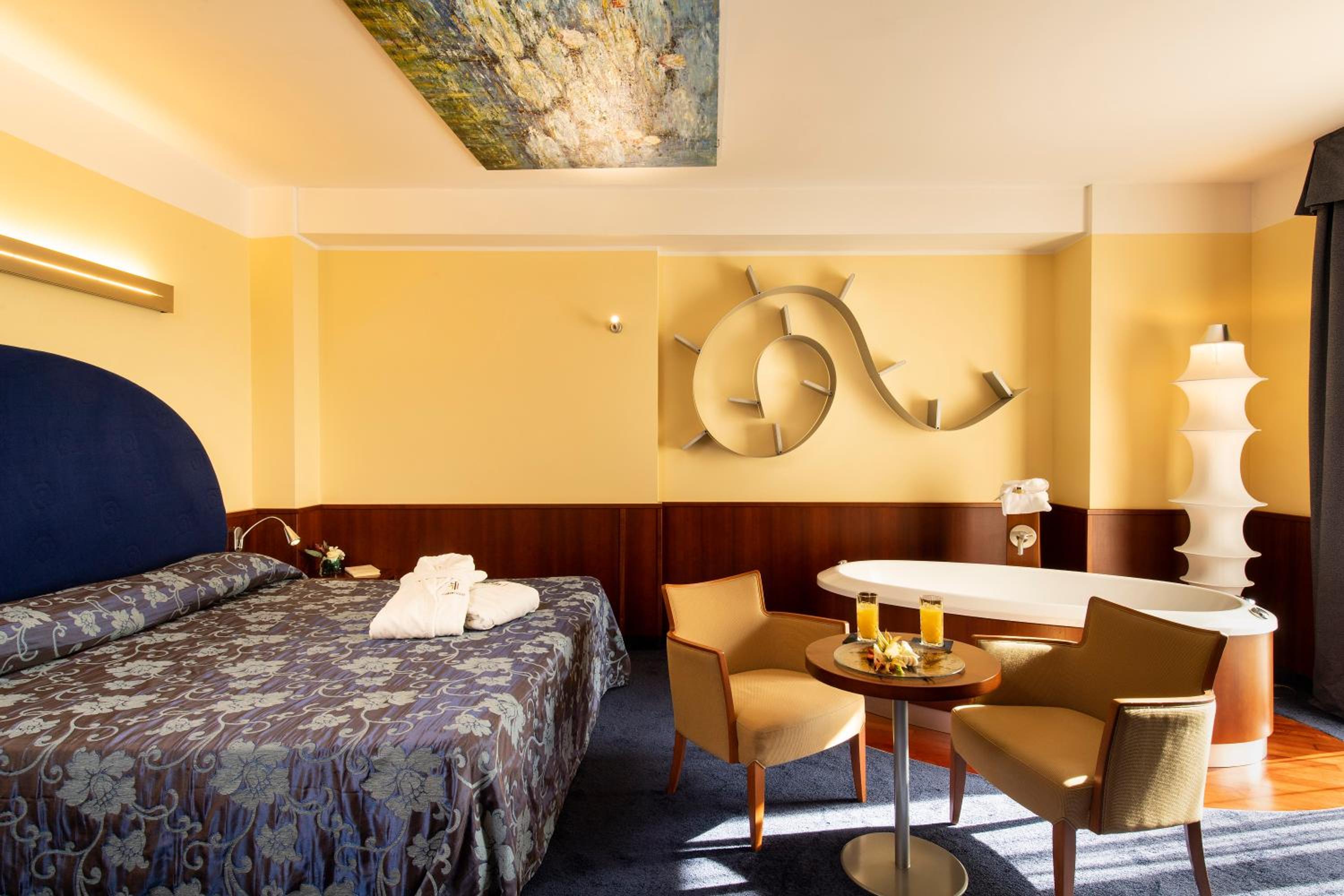 Elegance SPA Double Room photo 2