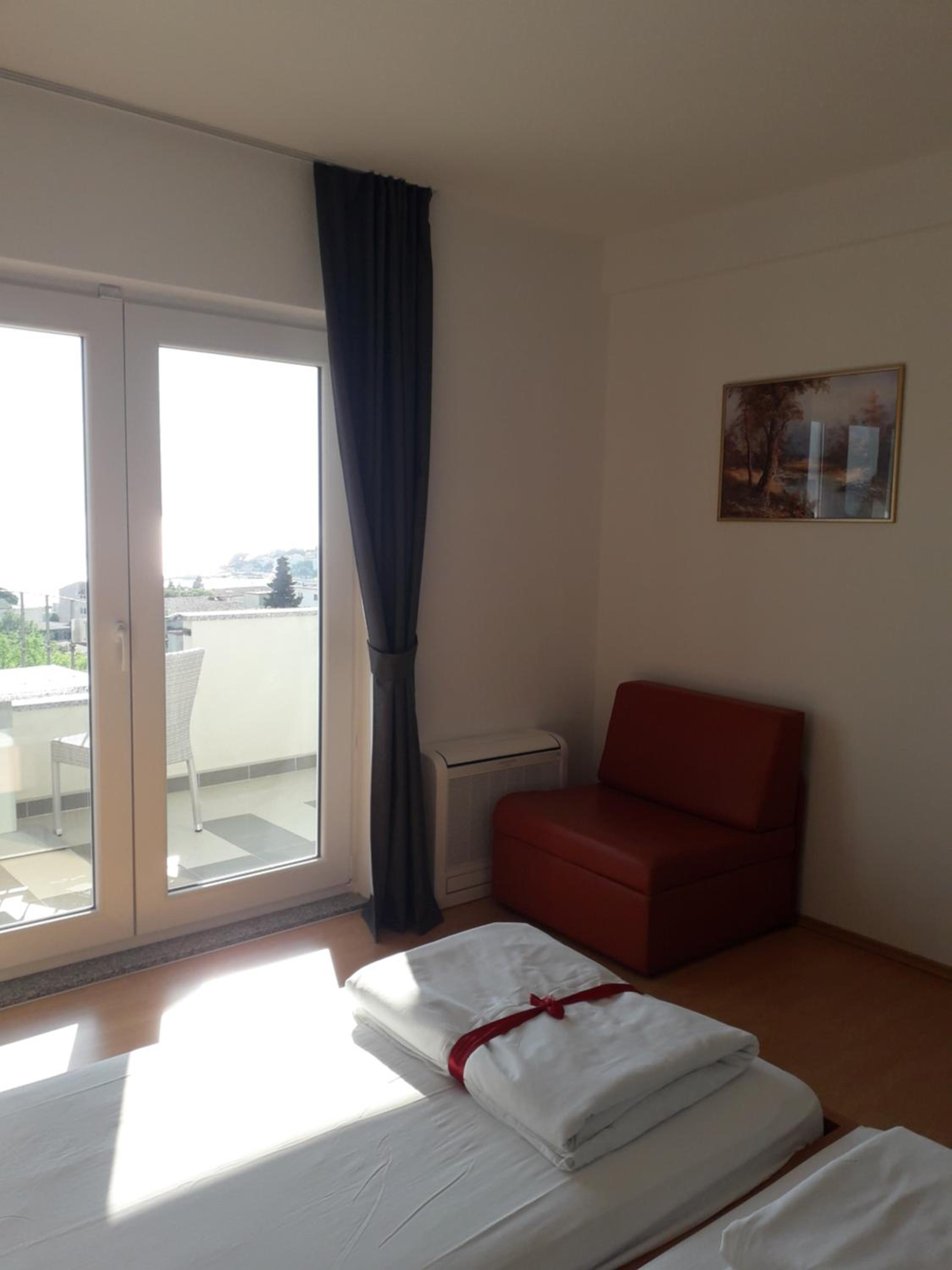 Double or Twin Room with Sea View