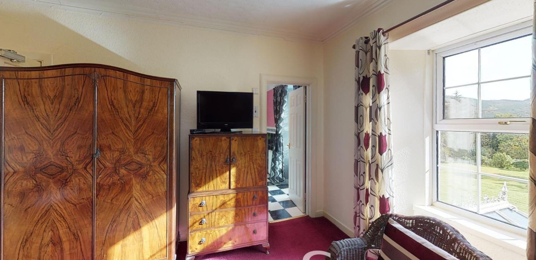 Superior Double or Twin Room with Mountain View