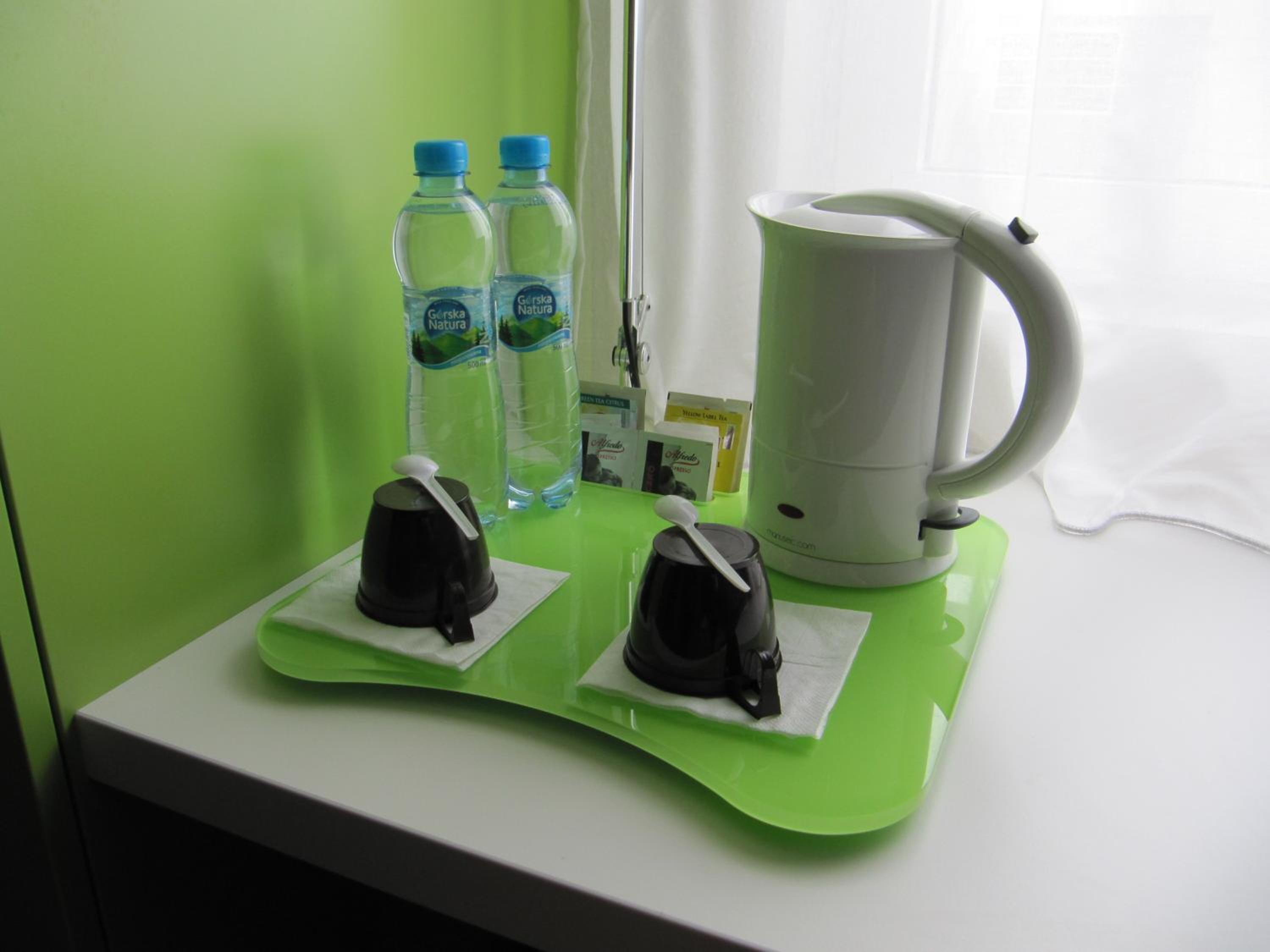 Twin Room - Photo 3