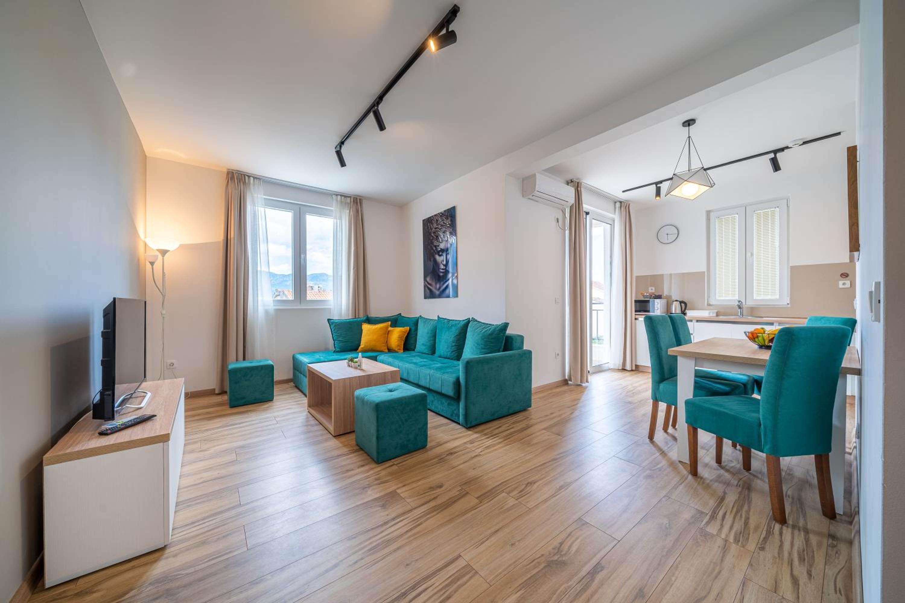 One-Bedroom Apartment
