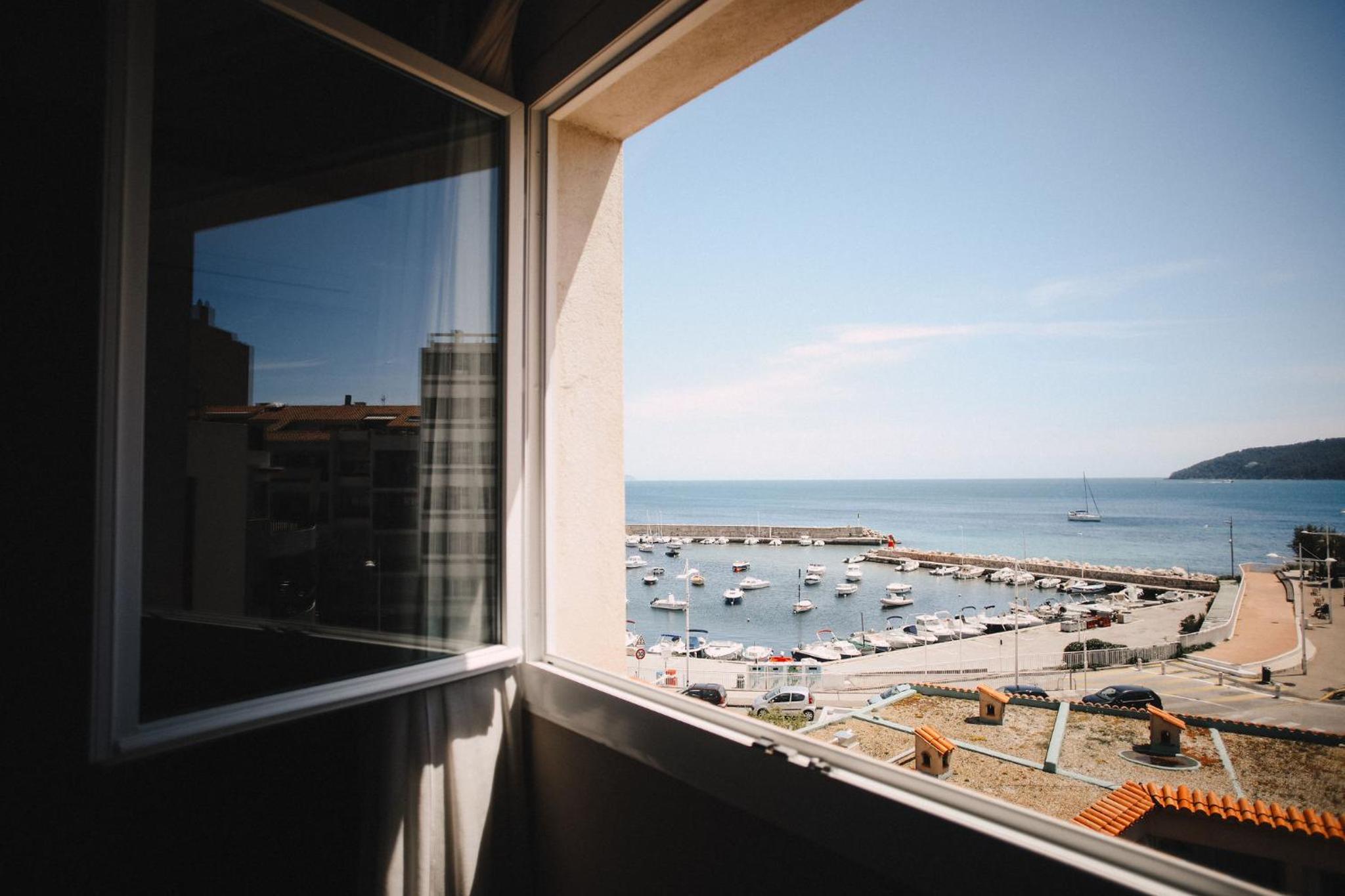 Superior Room - Photo 8