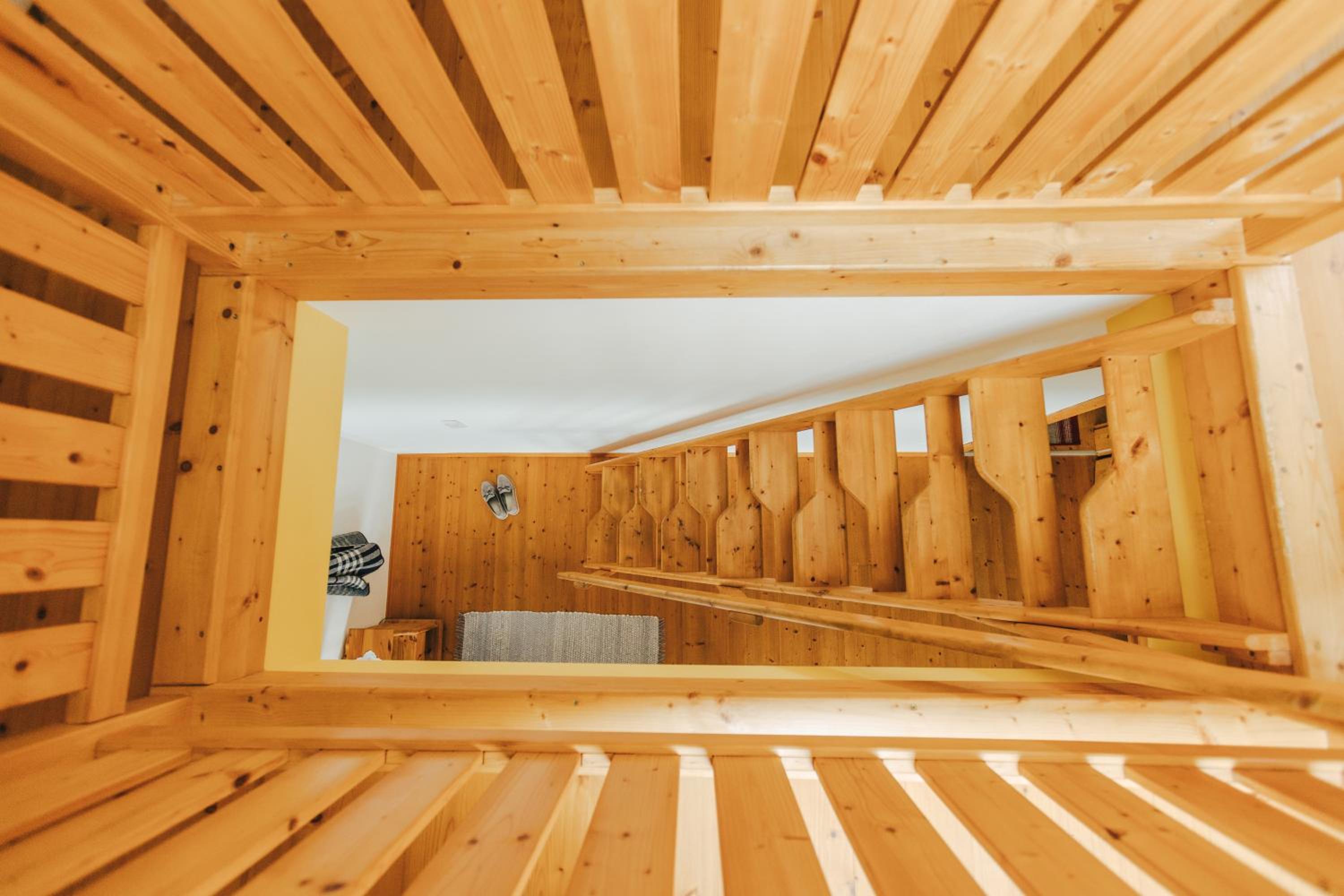 Family Room - Photo 2