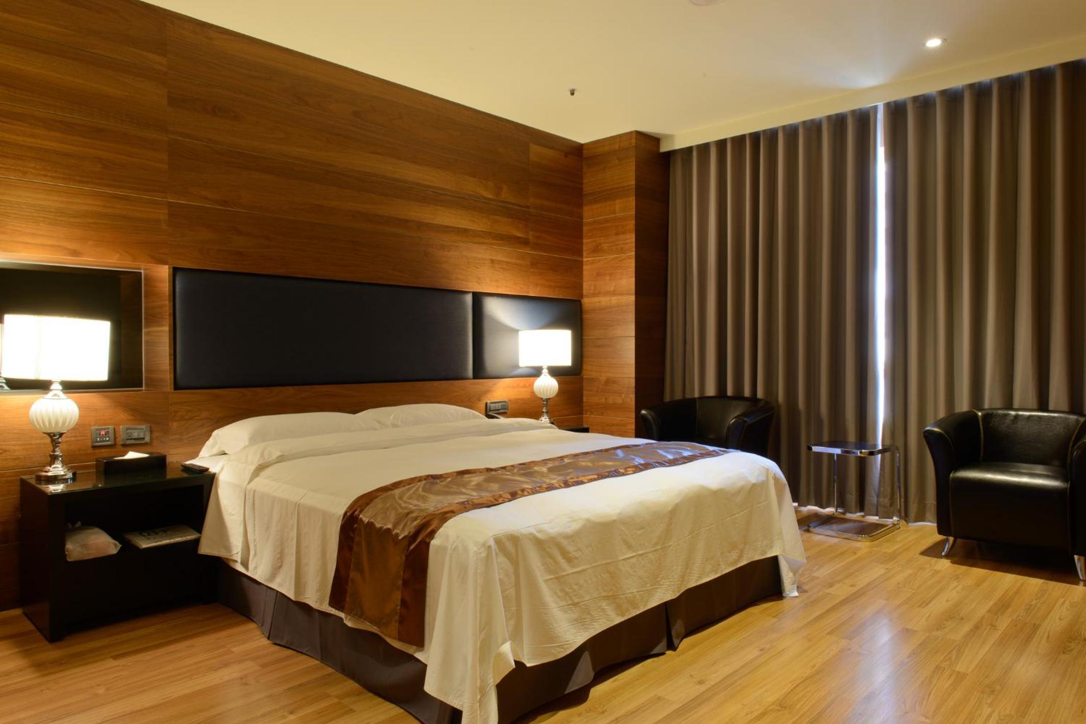 Deluxe Double Room with Balcony