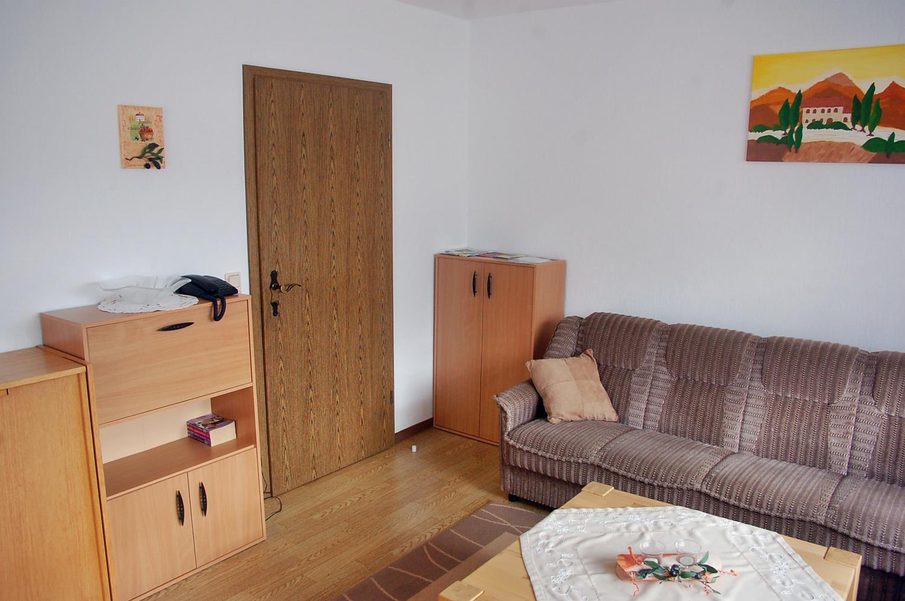 One-Bedroom Apartment with Balcony photo 2