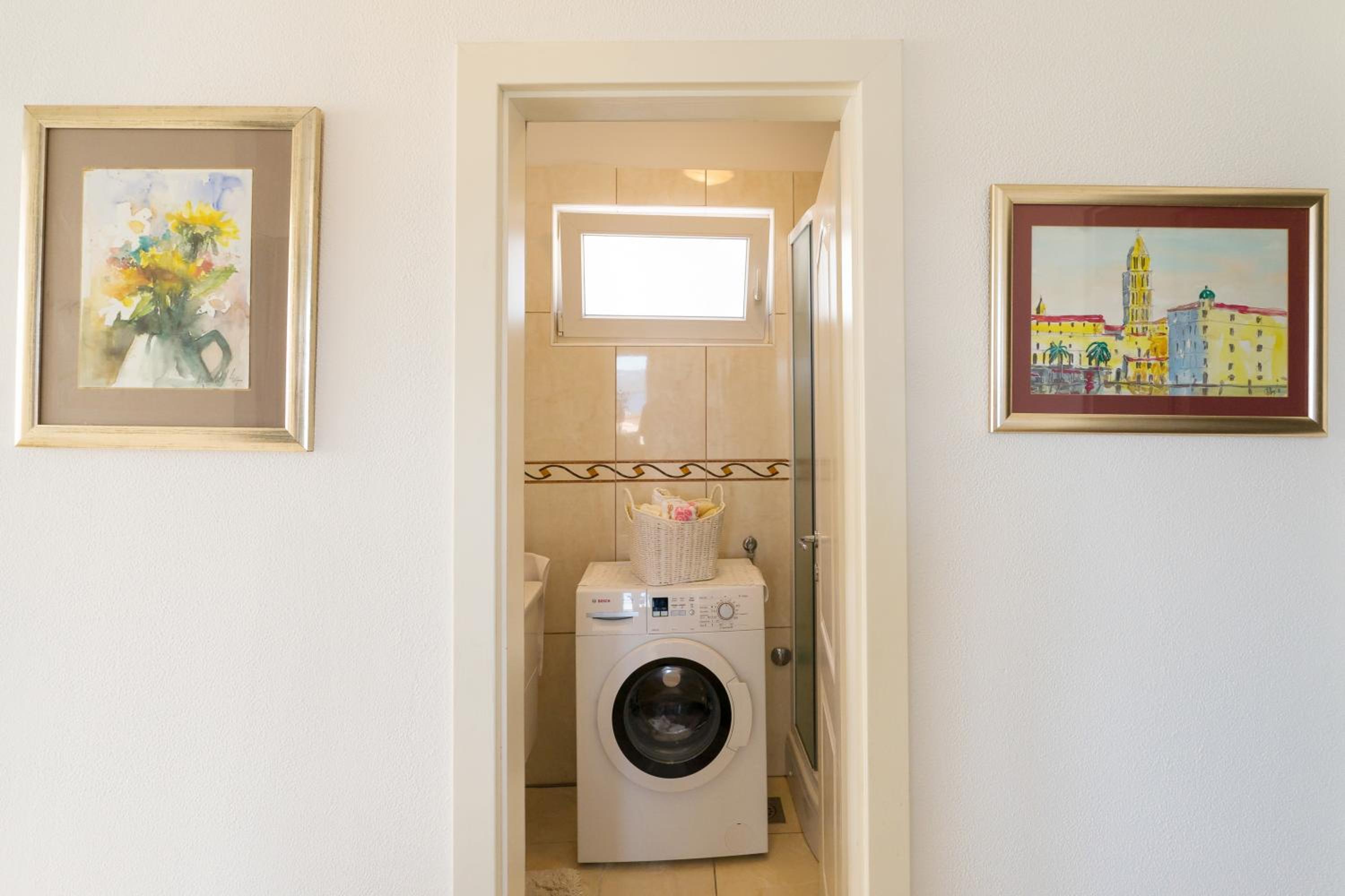 Apartment - Photo 17