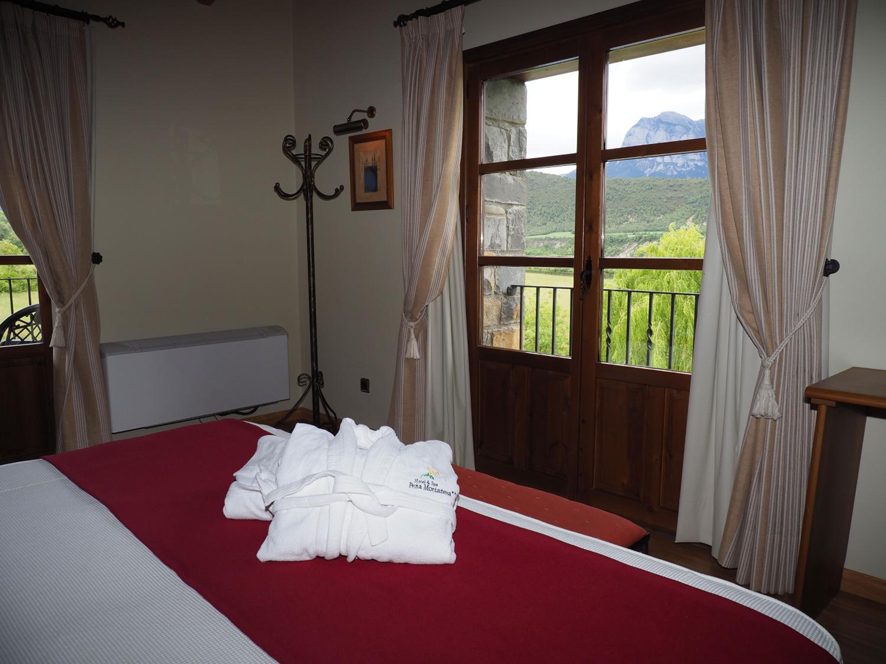 Suite - Photo 5