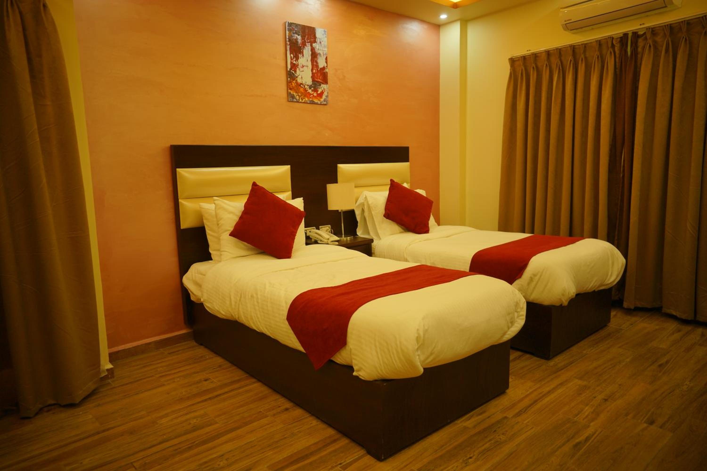Deluxe Twin Room