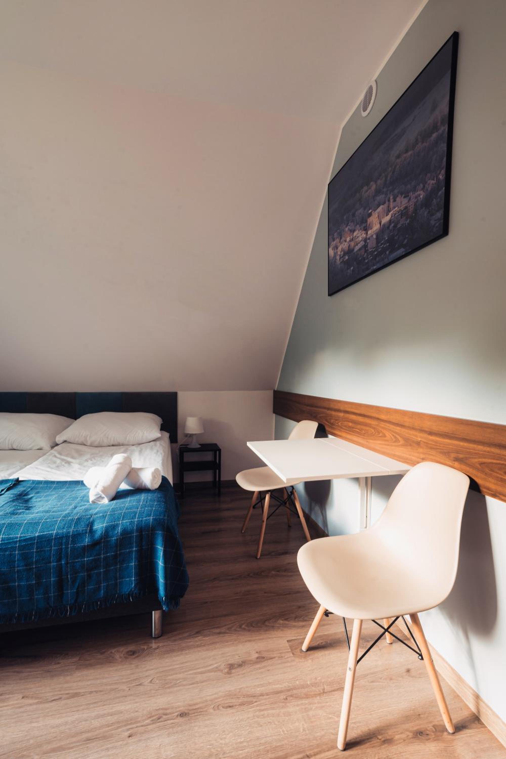 Standard Double or Twin Room photo 1