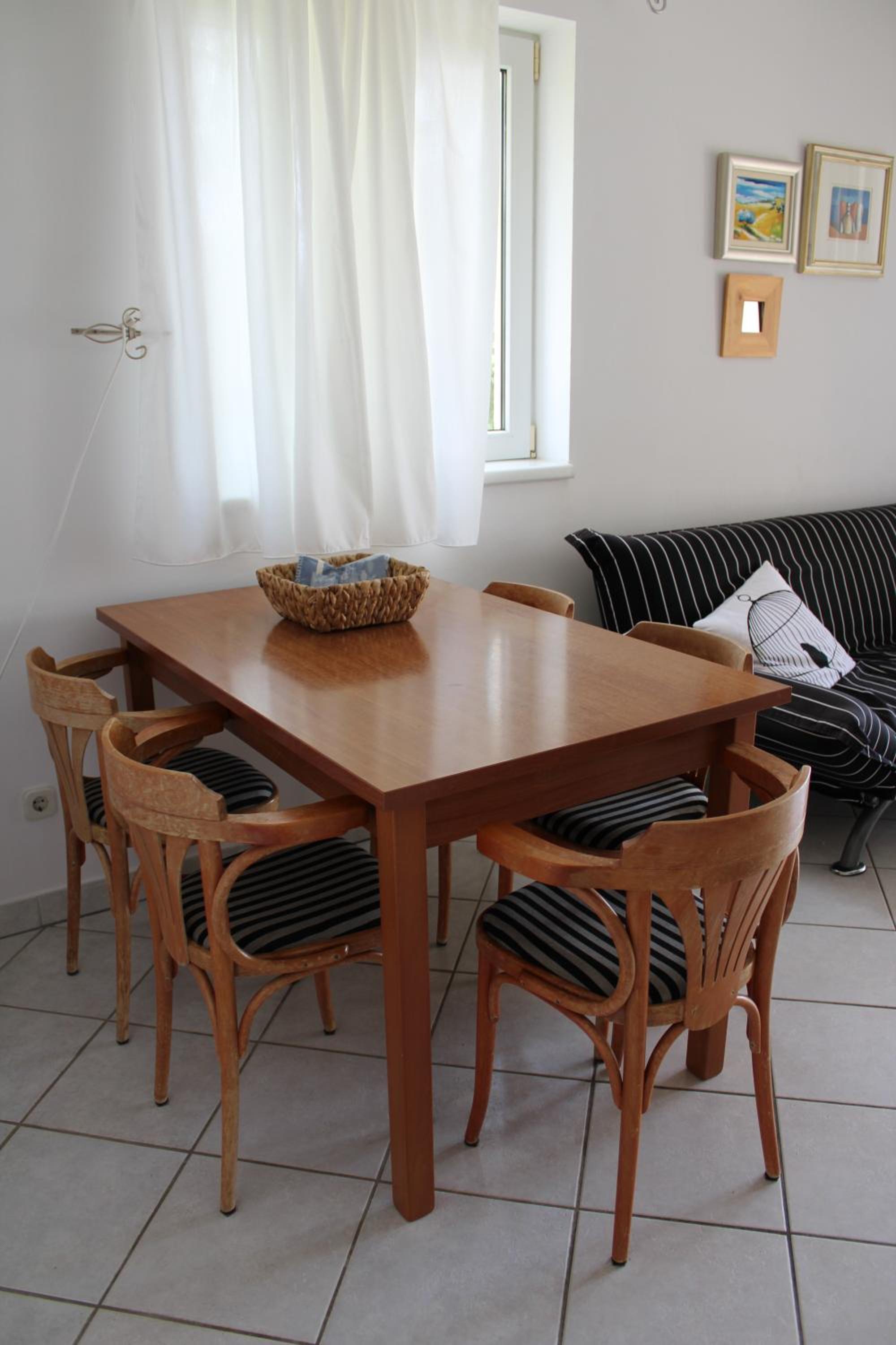 Apartment with Terrace photo 3
