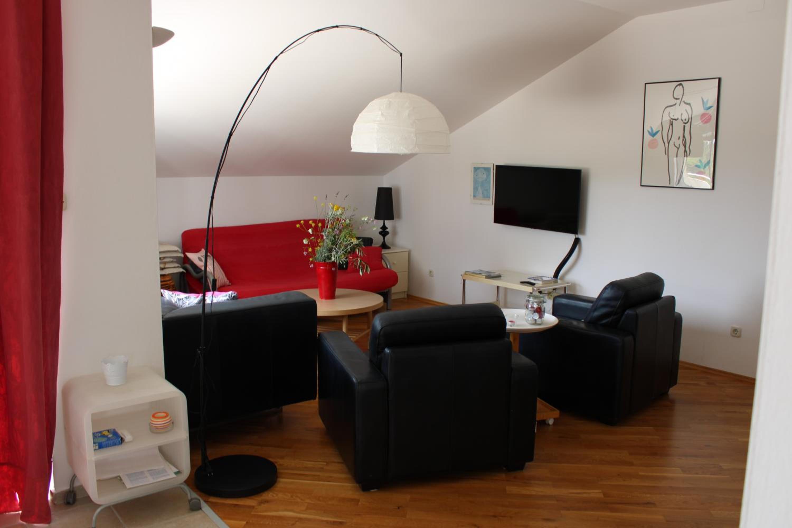Apartment with Balcony photo 1