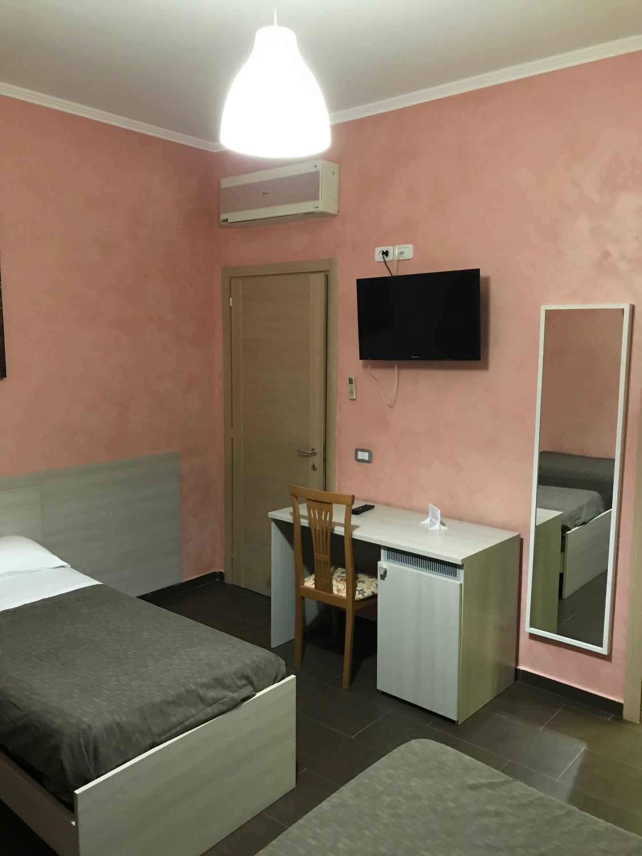 Triple Room photo 2