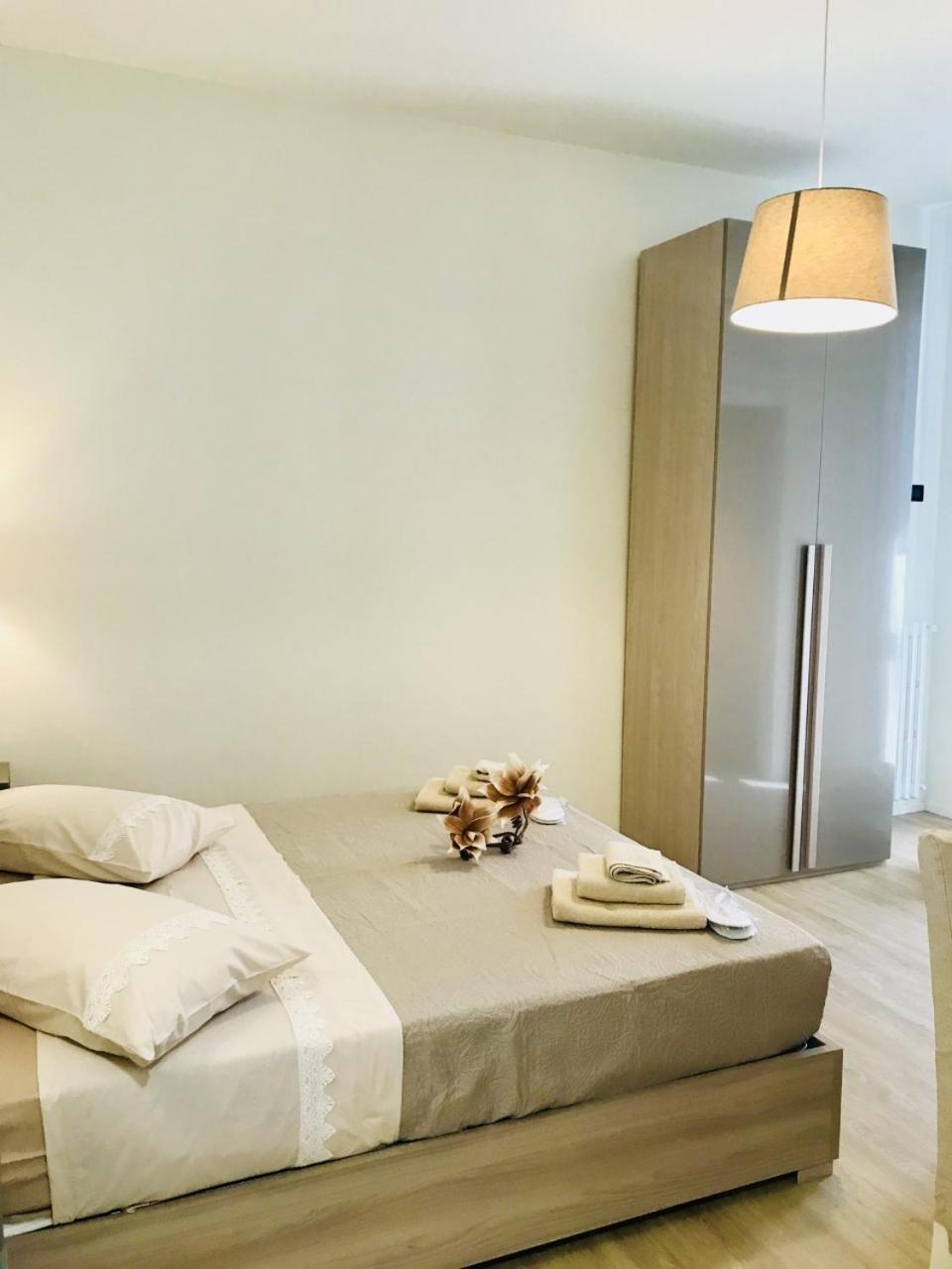 Double Room - Photo 5