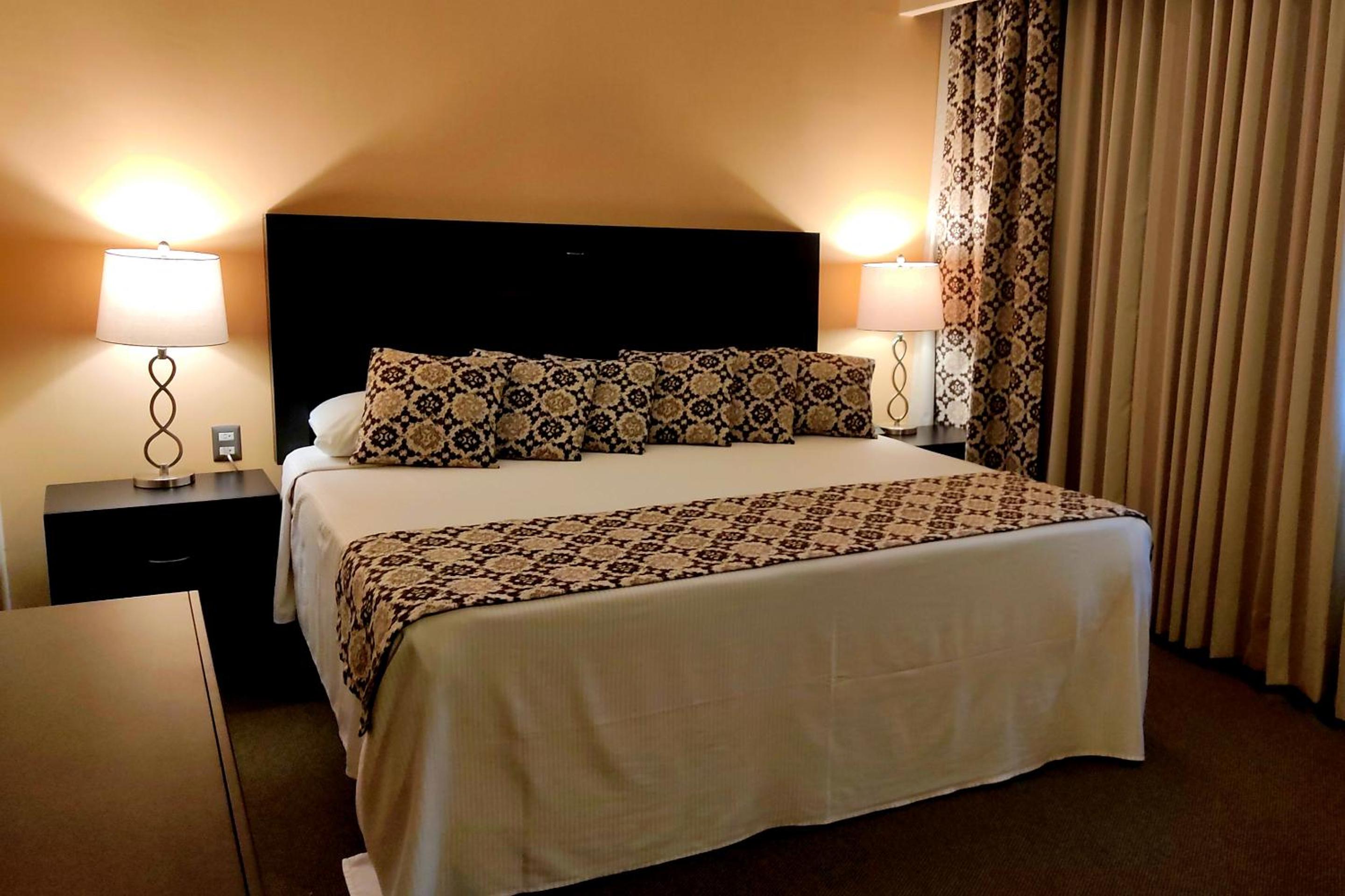 Superior Queen Room - Photo 1