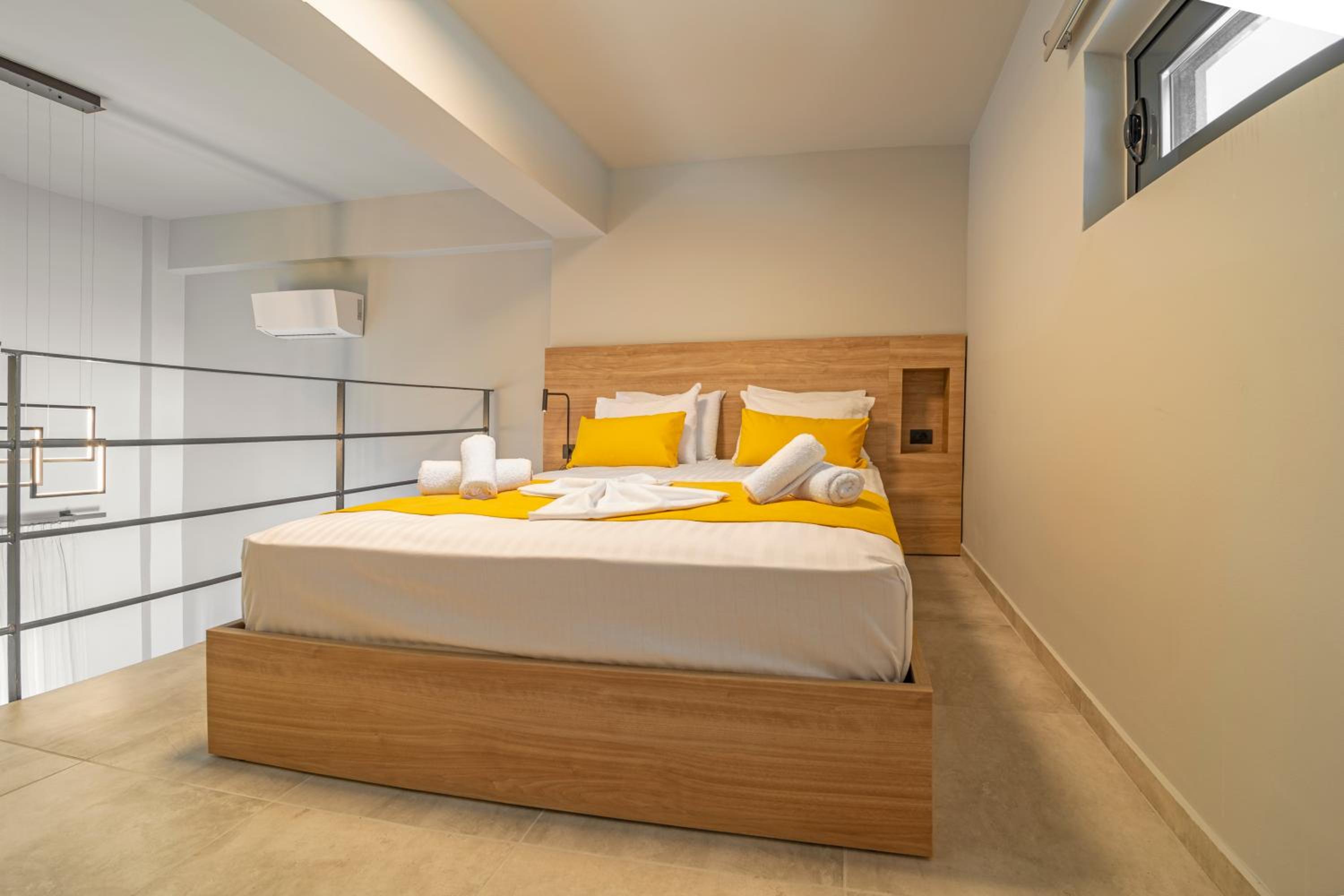 Loft photo 2