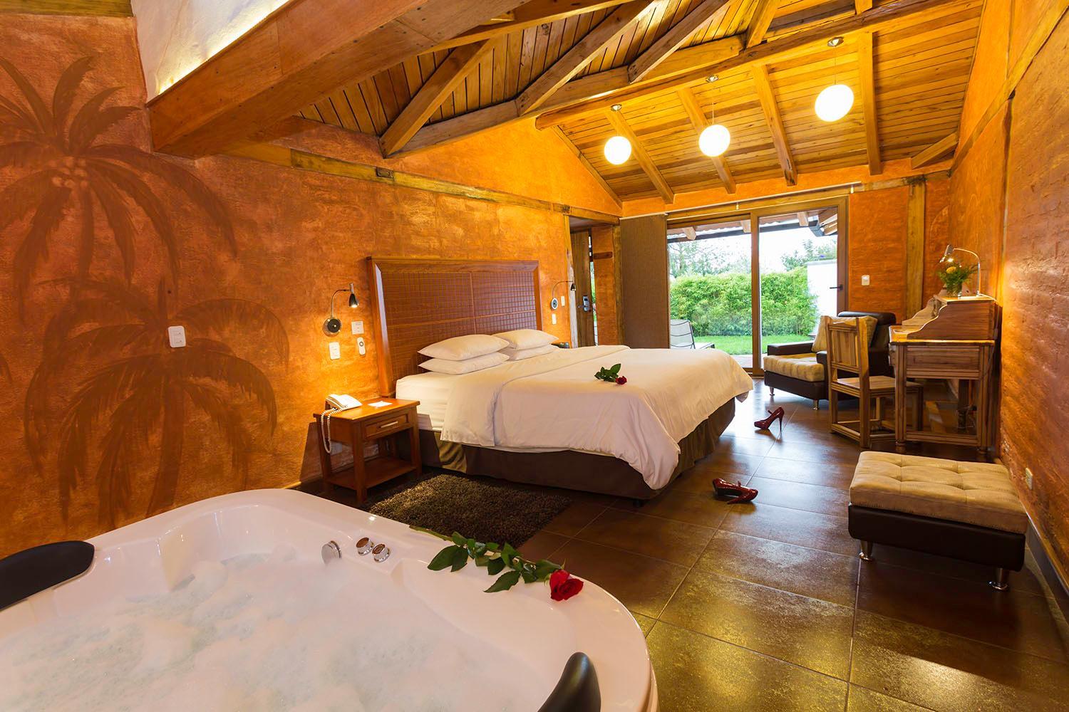 Suite with Spa Bath