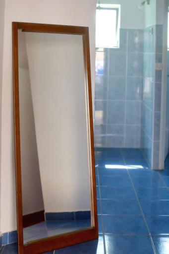 One-Bedroom Apartment - Photo 17