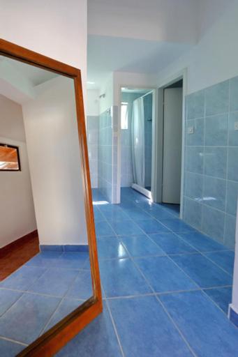 One-Bedroom Apartment - Photo 26