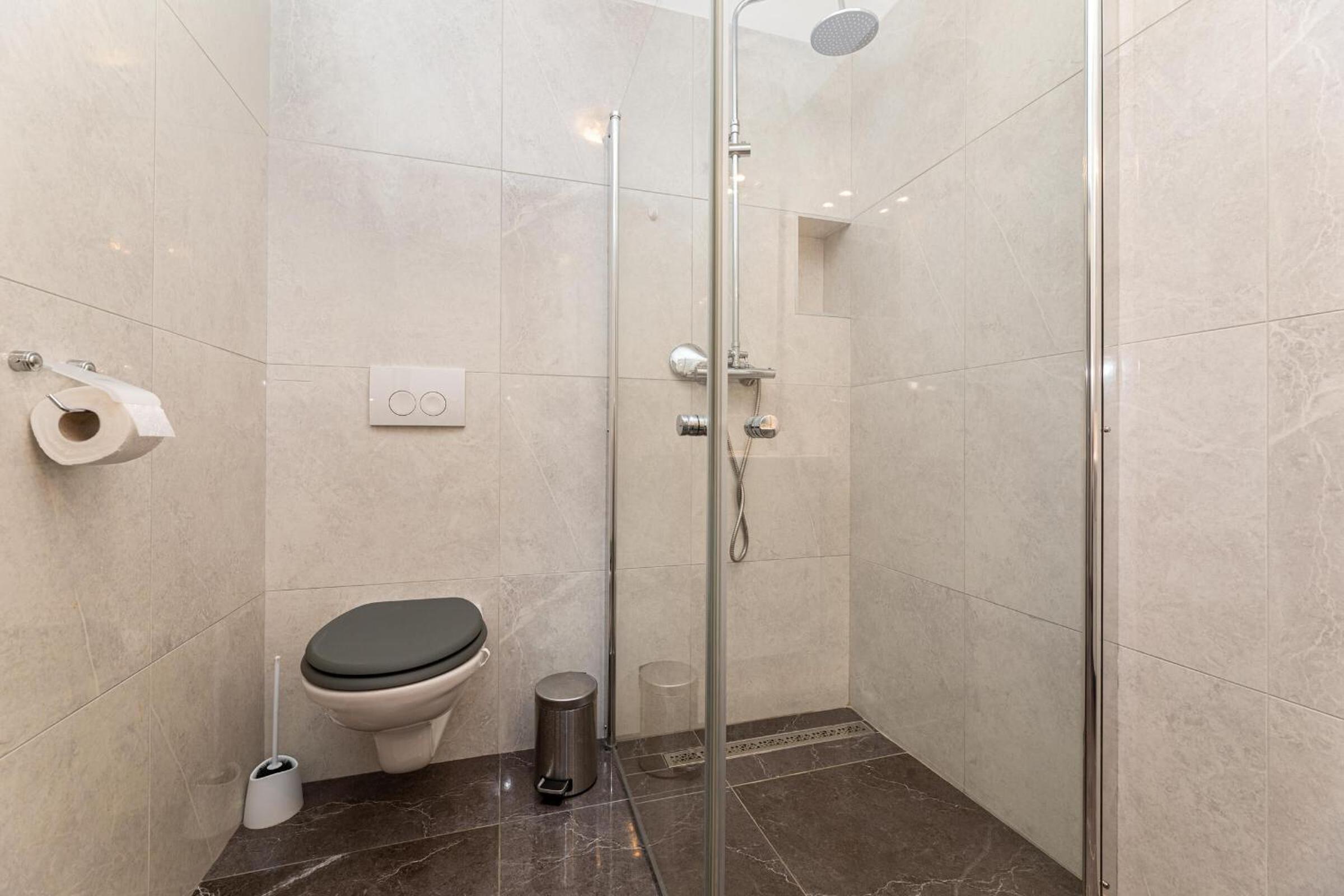 Three-Bedroom Vacation Home photo 2