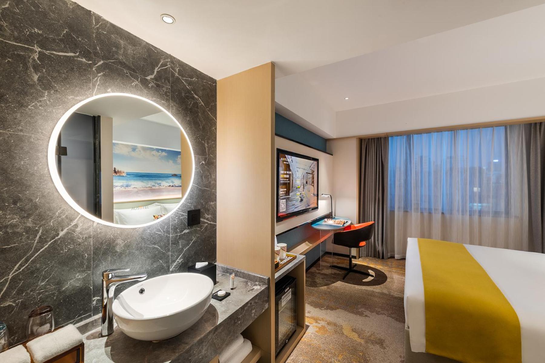Comfort King Room