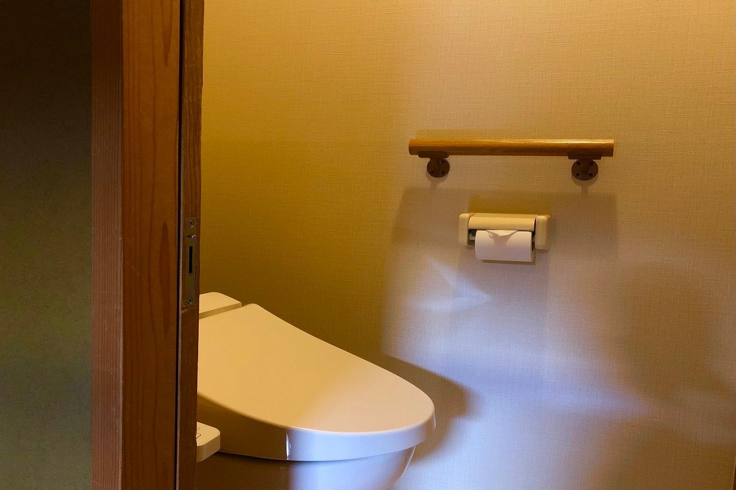 Japanese-Style Room with Bathroom - Photo 2