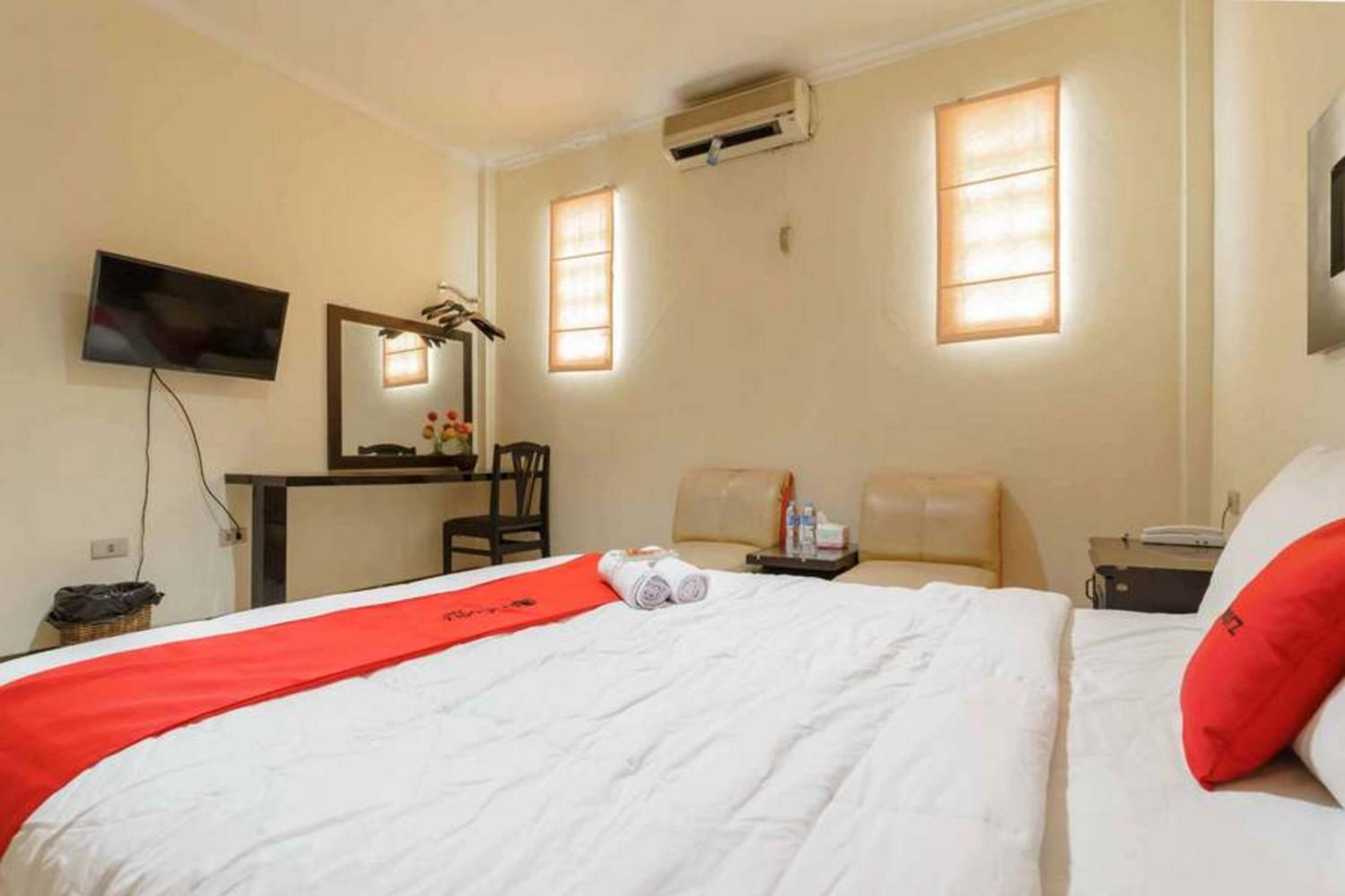 Double Room - Photo 5