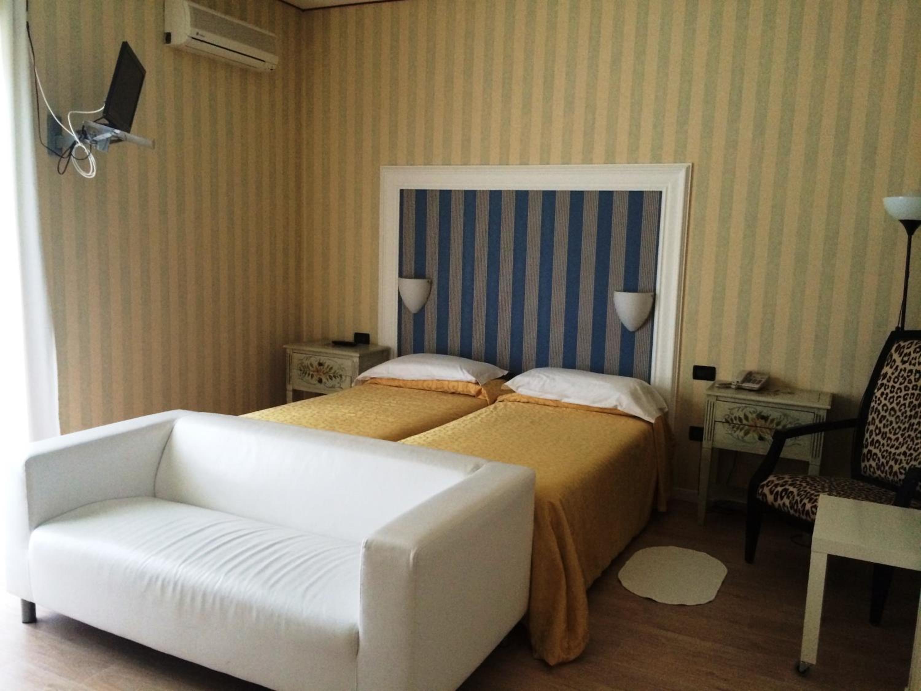 Superior Double Room - Photo 6