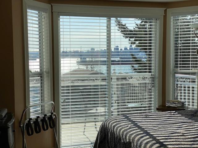 Deluxe Room with Ocean View