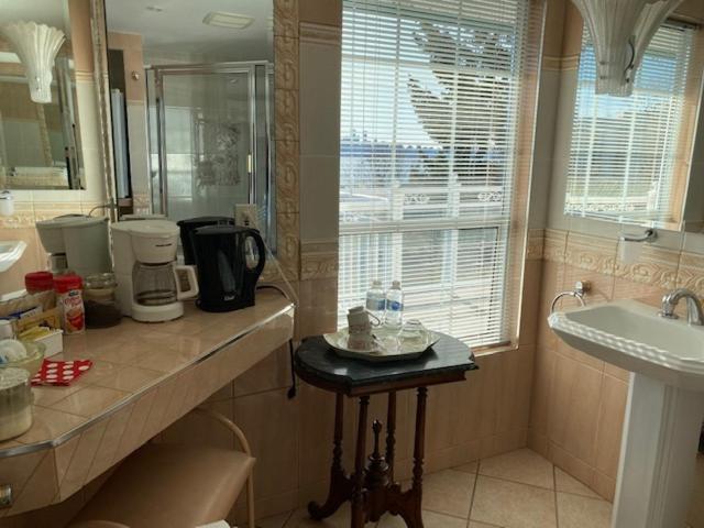 Deluxe Room with Ocean View