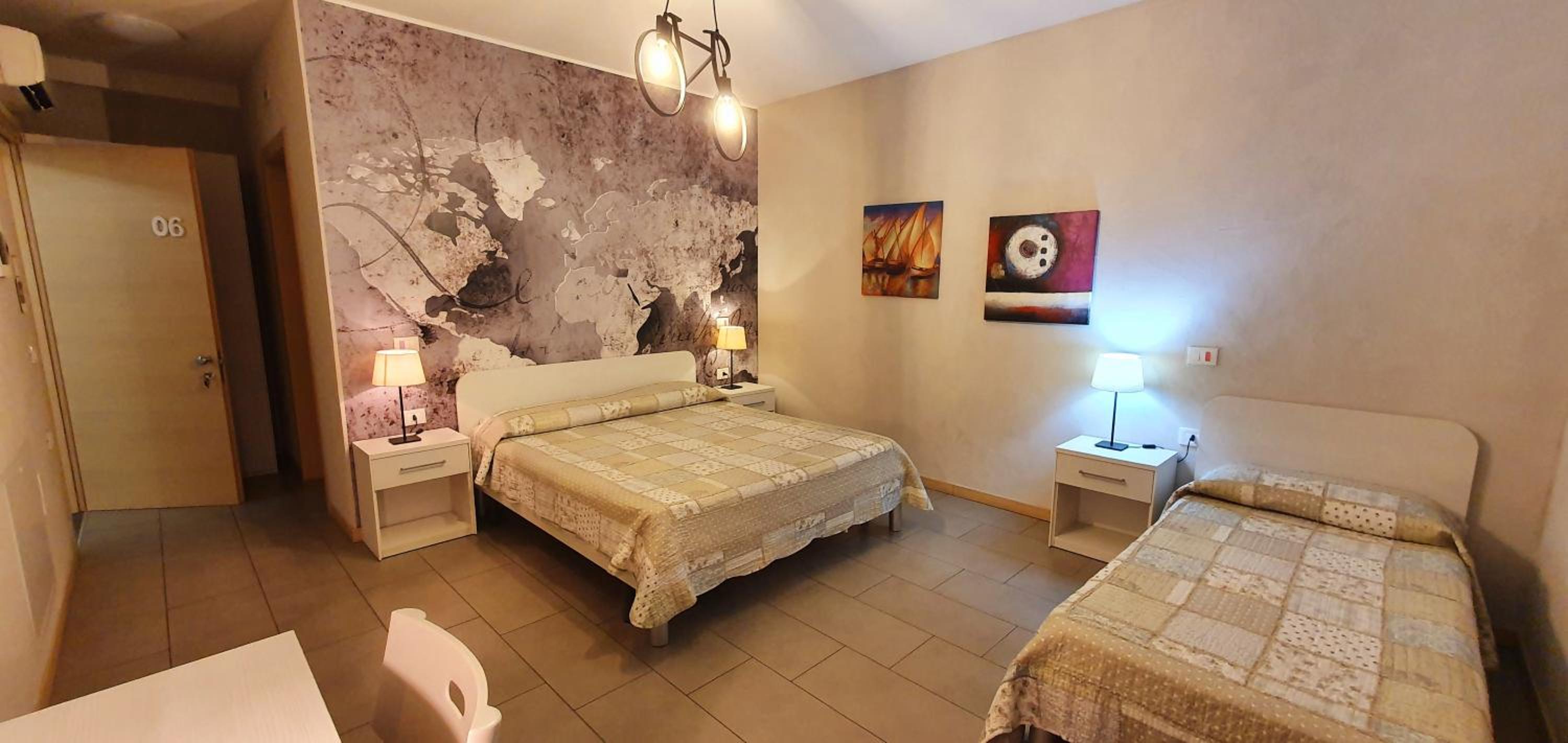 Triple Room - Photo 2