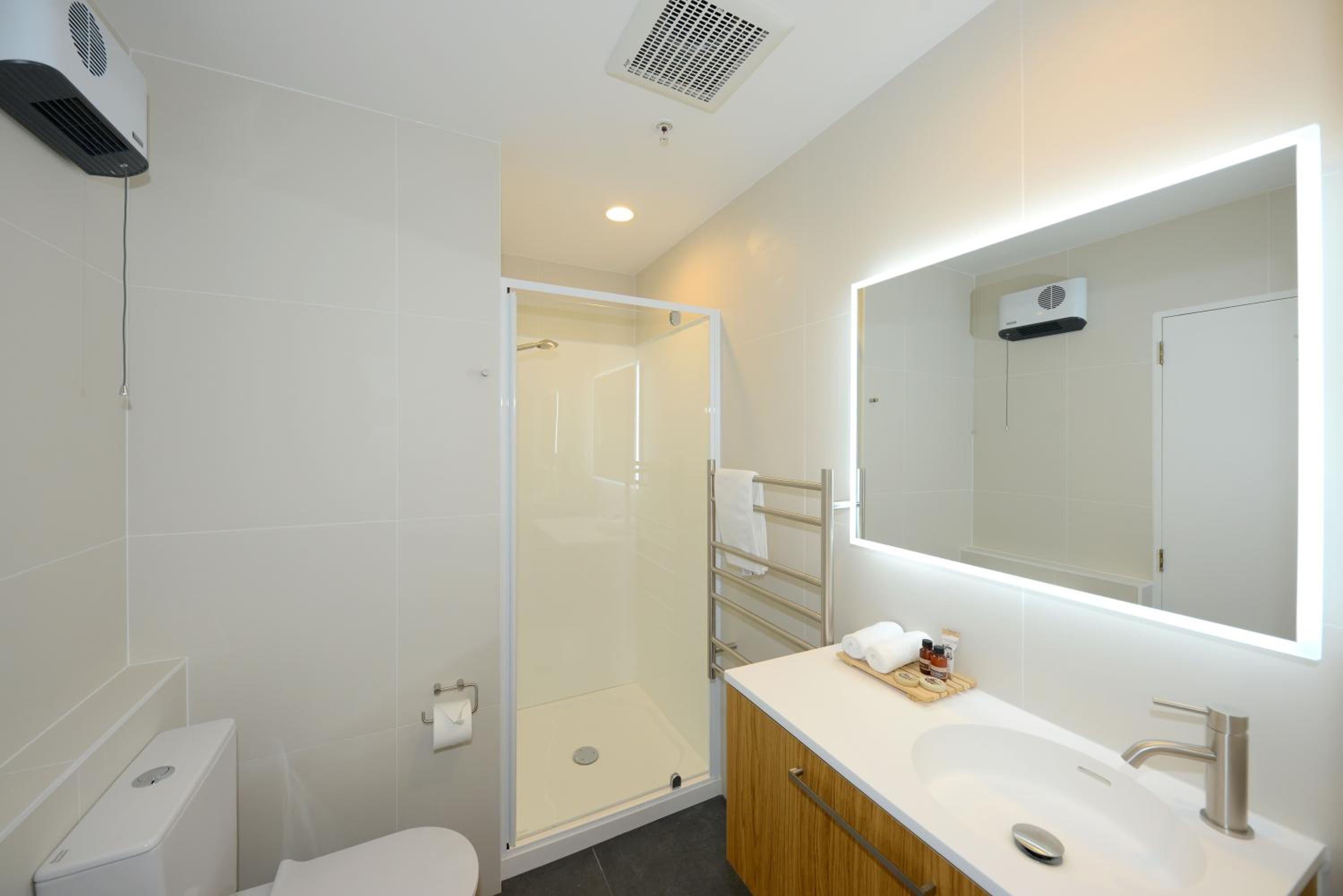 Two-Bedroom Apartment photo 2