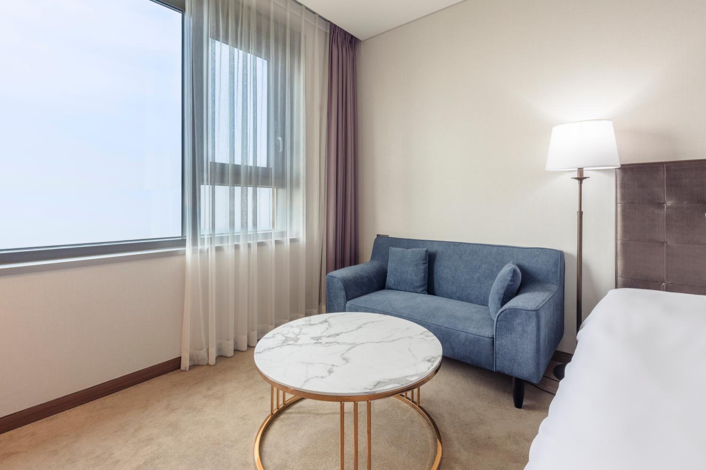 Club Lounge City View photo 2